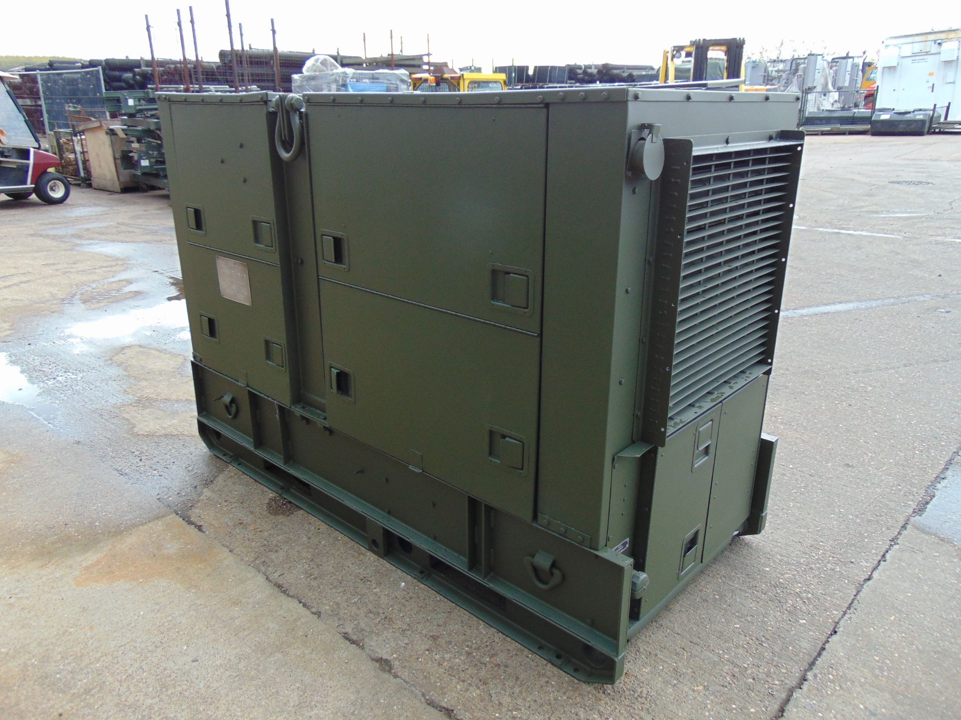 FERMONT MEP005A 37.5 KVA Portable Diesel Generator ONLY 1,021 Hours! - Image 3 of 20