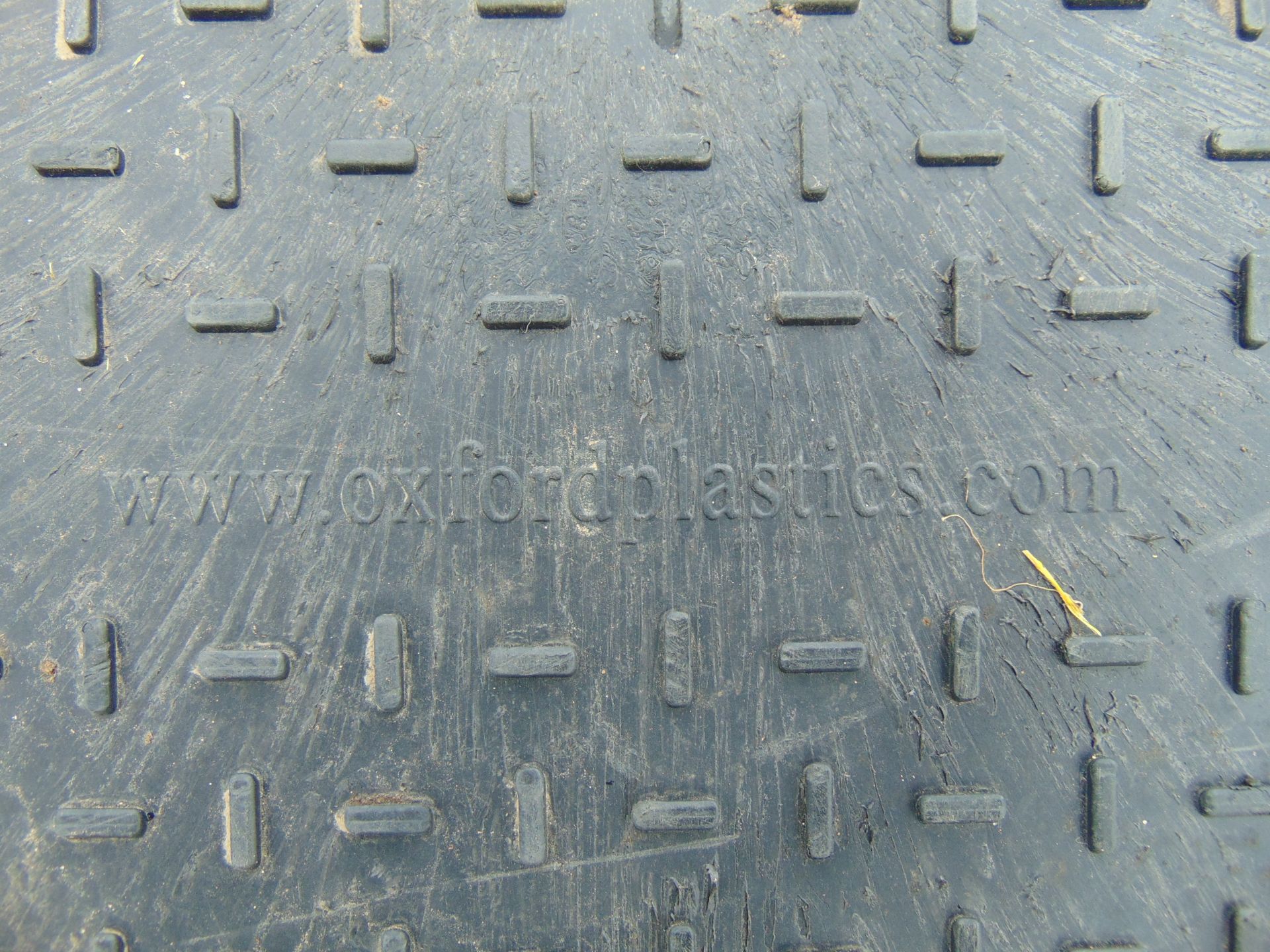 20 x Heavy Duty Oxford Plastics LowPro 15/05 Road Plates for 700mm Trenches - Image 6 of 6