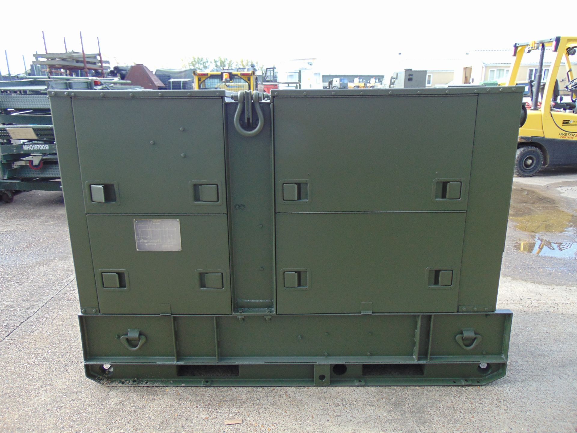 FERMONT MEP005A 37.5 KVA Portable Diesel Generator ONLY 690 Hours! - Image 4 of 19