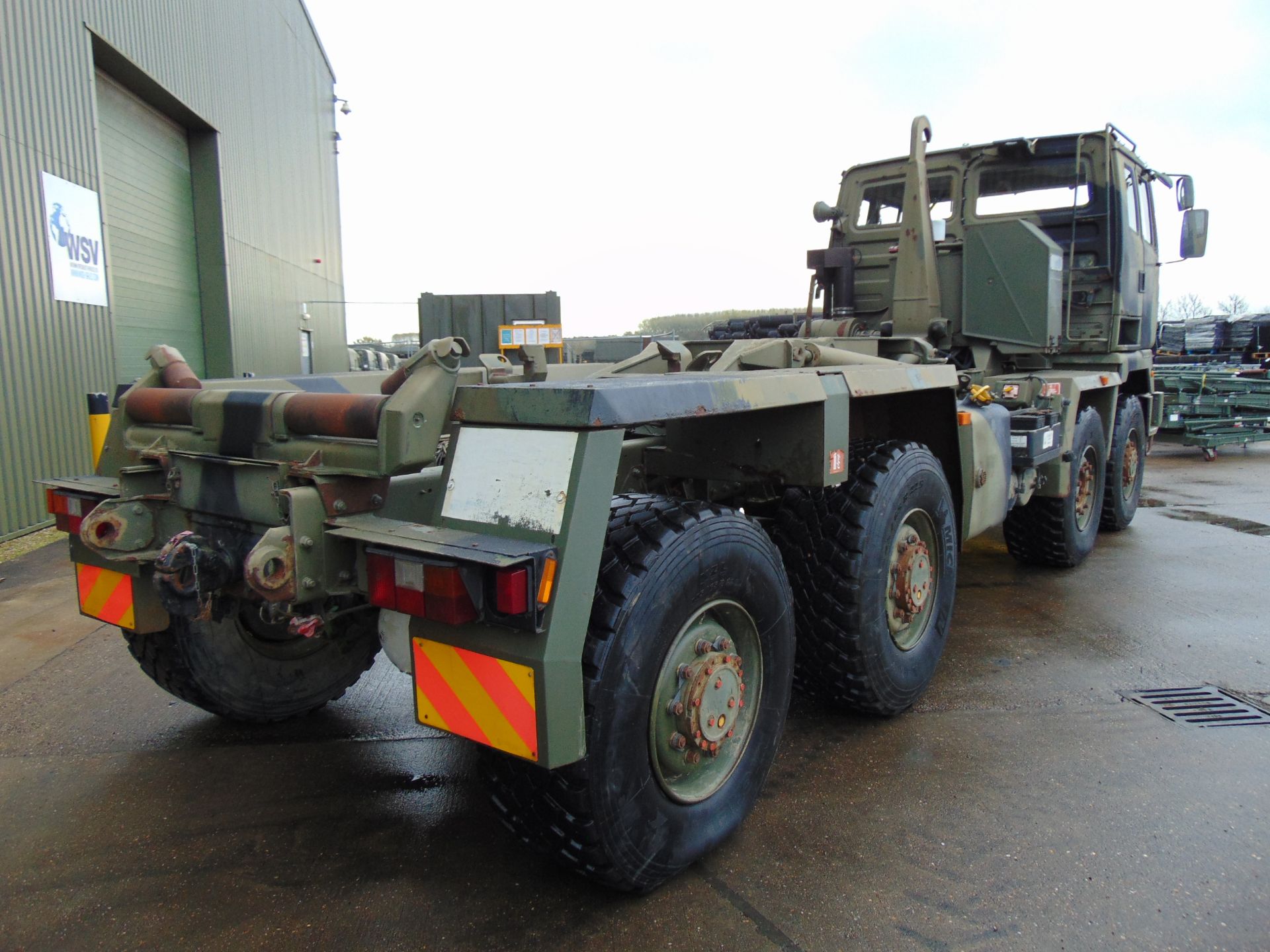 DAF 8x6 DROPS Multilift LHD Hook Loader - Image 8 of 31