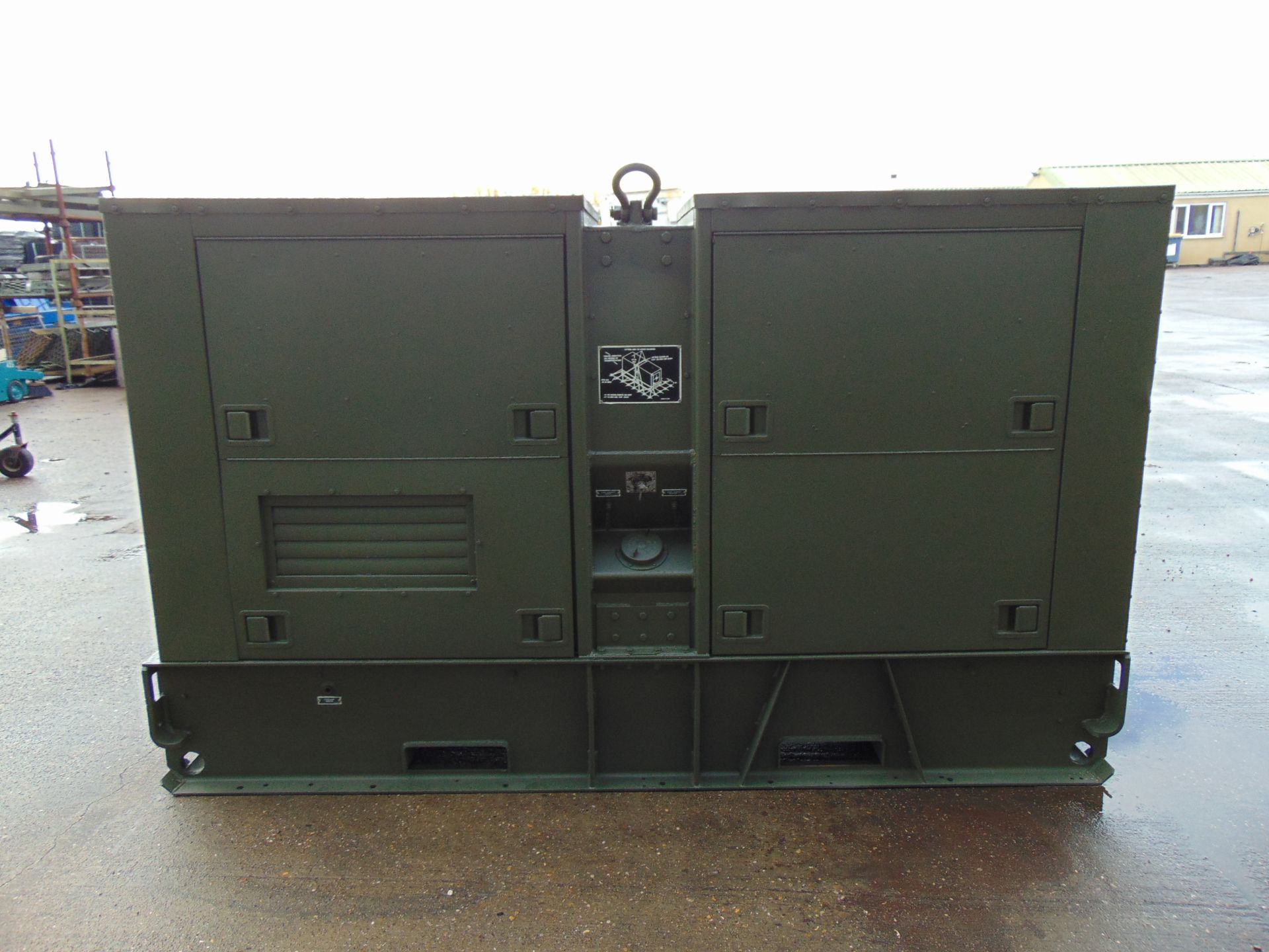 100KW MEP007B 125 KVA Portable Caterpillar Diesel Generator ONLY 549 Hours! - Image 4 of 19