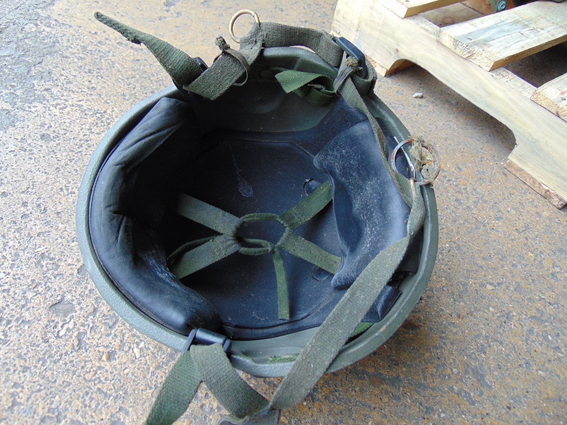 10 x British Army GS MK.6 combat helmets - Image 3 of 3