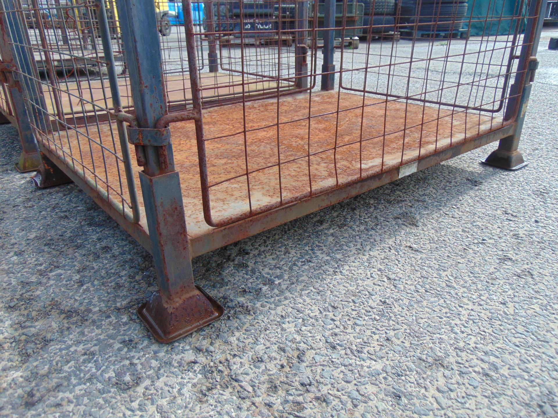 2 x Heavy Duty Ex Home Office Metal Stackable / Collapsible Stillage / Post Pallets - Image 5 of 8