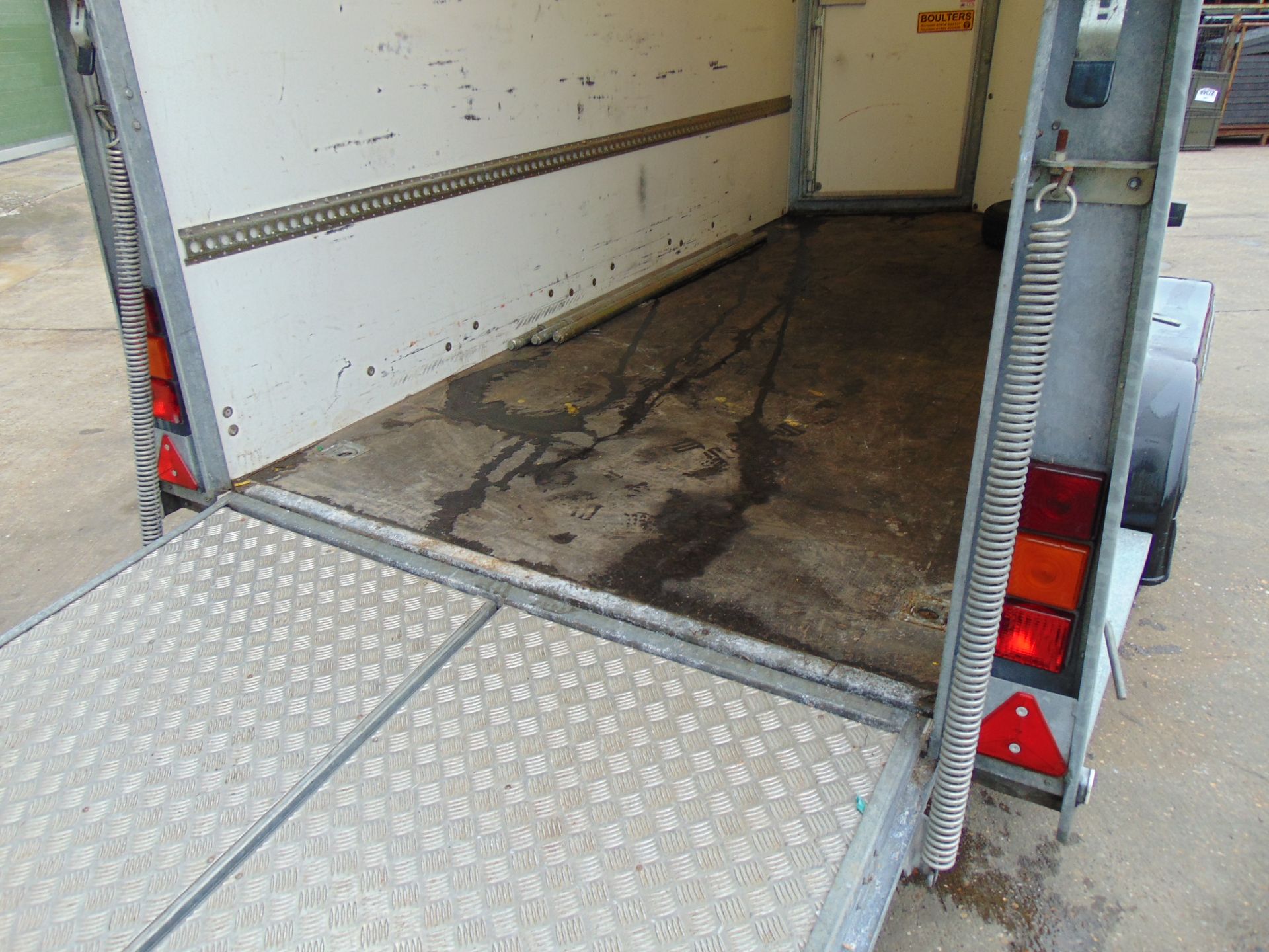 Twin Axle Ifor Williams BV126G/DR Box Trailer c/w Dropdown Tailgate / Loading Ramp - Image 5 of 23