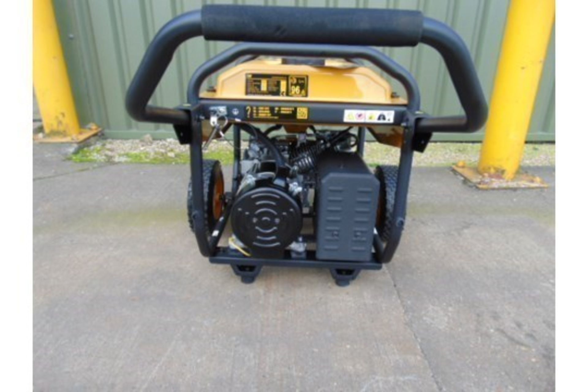 UNISSUED Caterpillar RP2500 Industrial Petrol Generator Set - Bild 4 aus 10