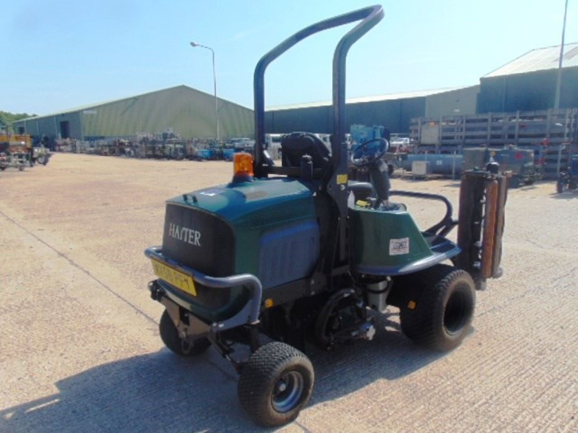 Ex Council 2008 Hayter LT322 Triple Gang Ride on Mower 3500 hours only - Image 8 of 22