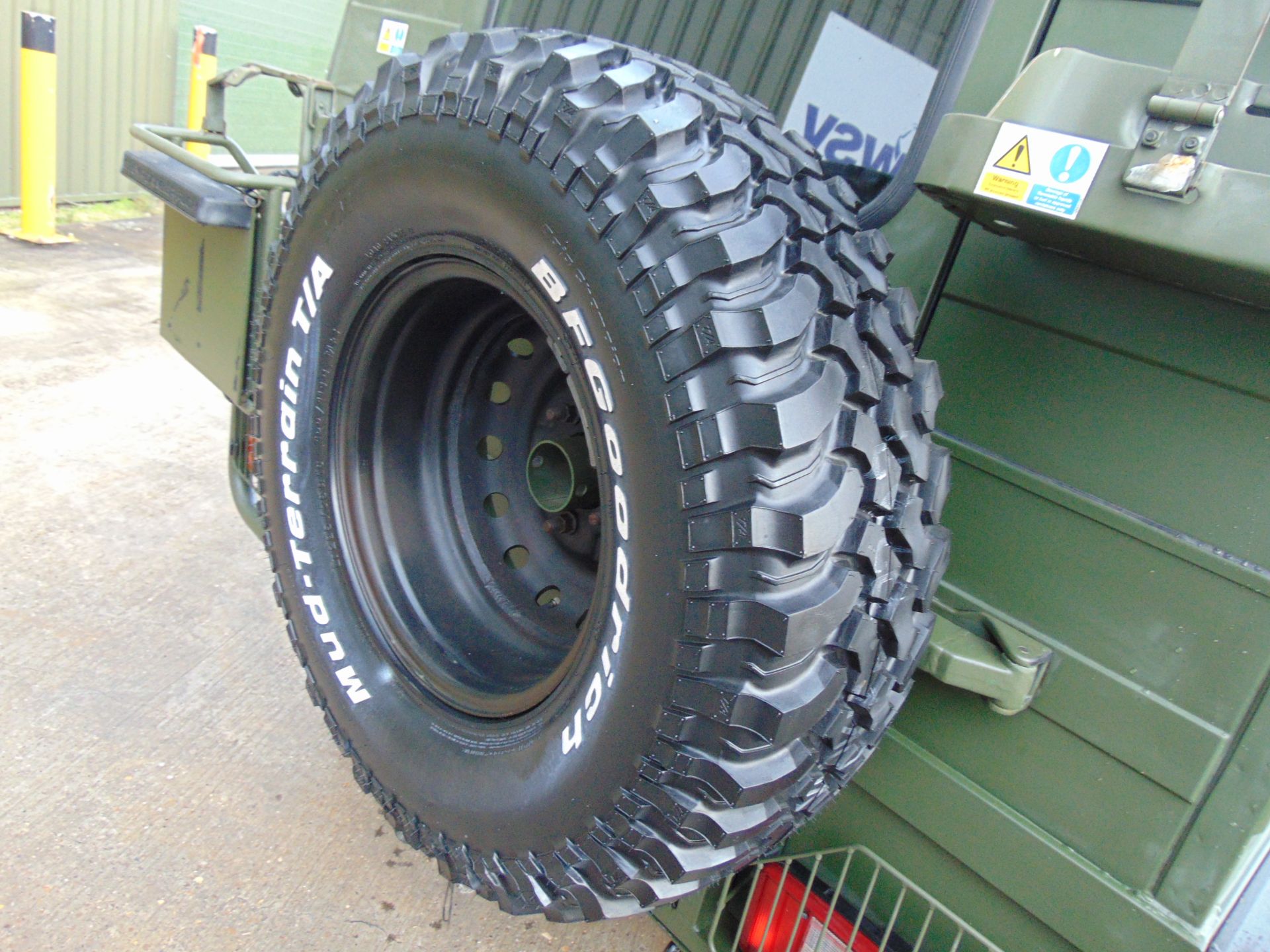 Military Specification Pinzgauer 716 MK 4X4 Hard Top ONLY 1,312 MILES!!! - Image 16 of 25