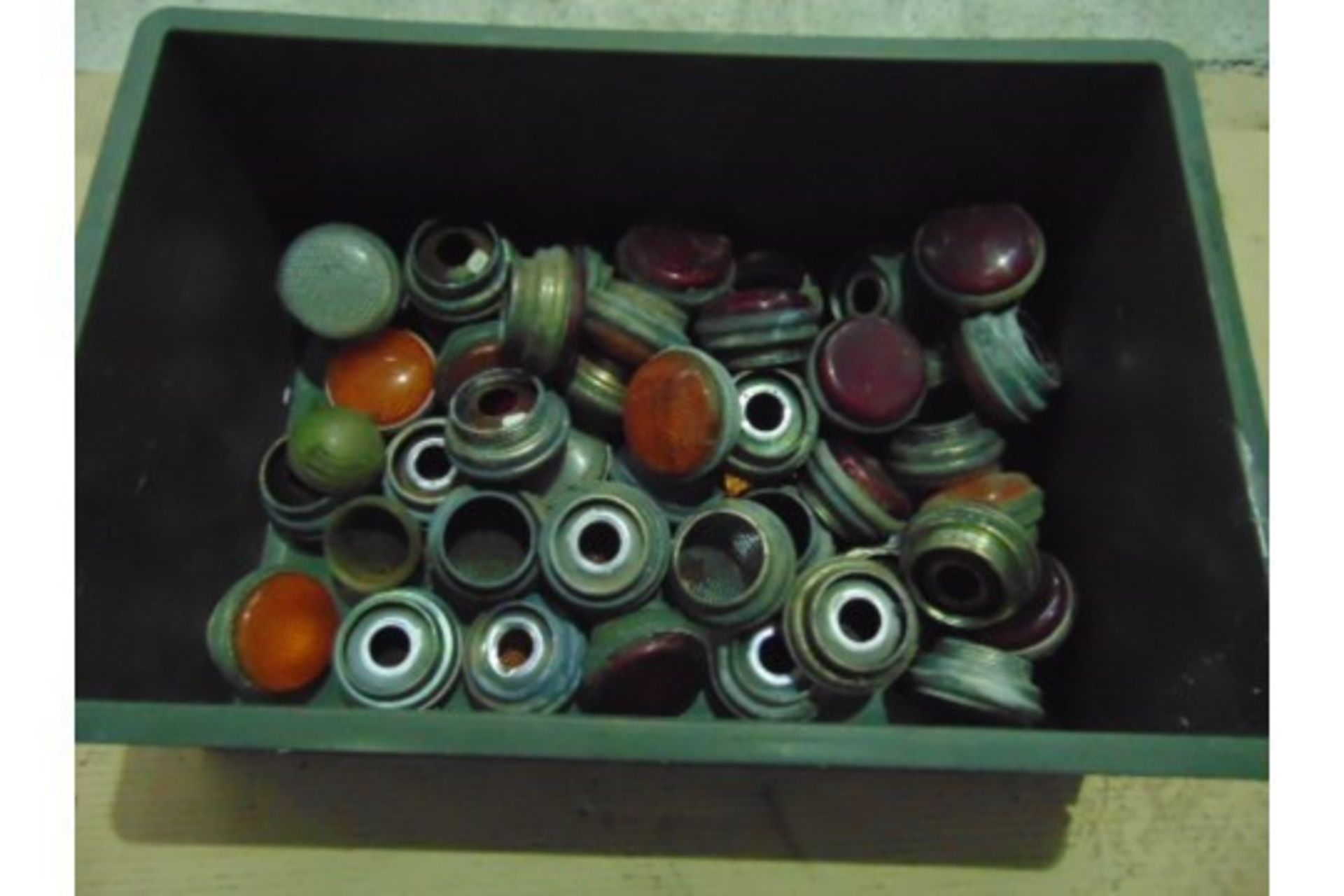 Various Light Lens AFV/ Land Rover Approx 50 - Image 2 of 2