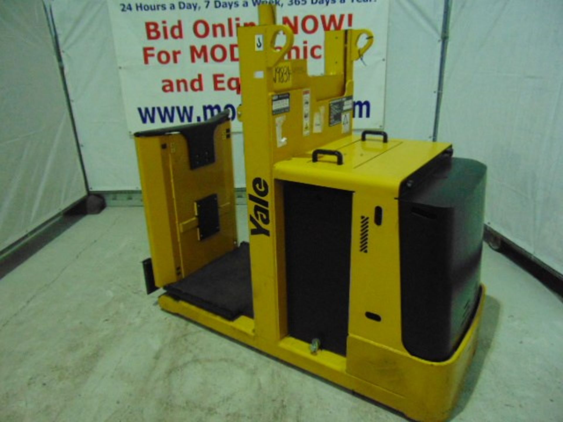 Yale MO10E AC Self Propelled Electric Pallet Truck - Image 3 of 14