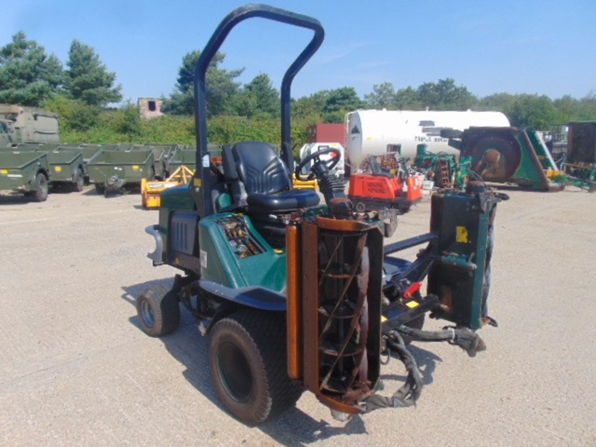 Ex Council 2008 Hayter LT322 Triple Gang Ride on Mower 3500 hours only - Image 2 of 22