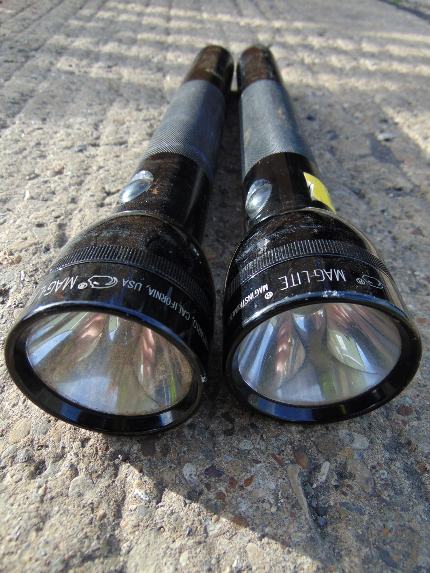 2 x Maglite Torches