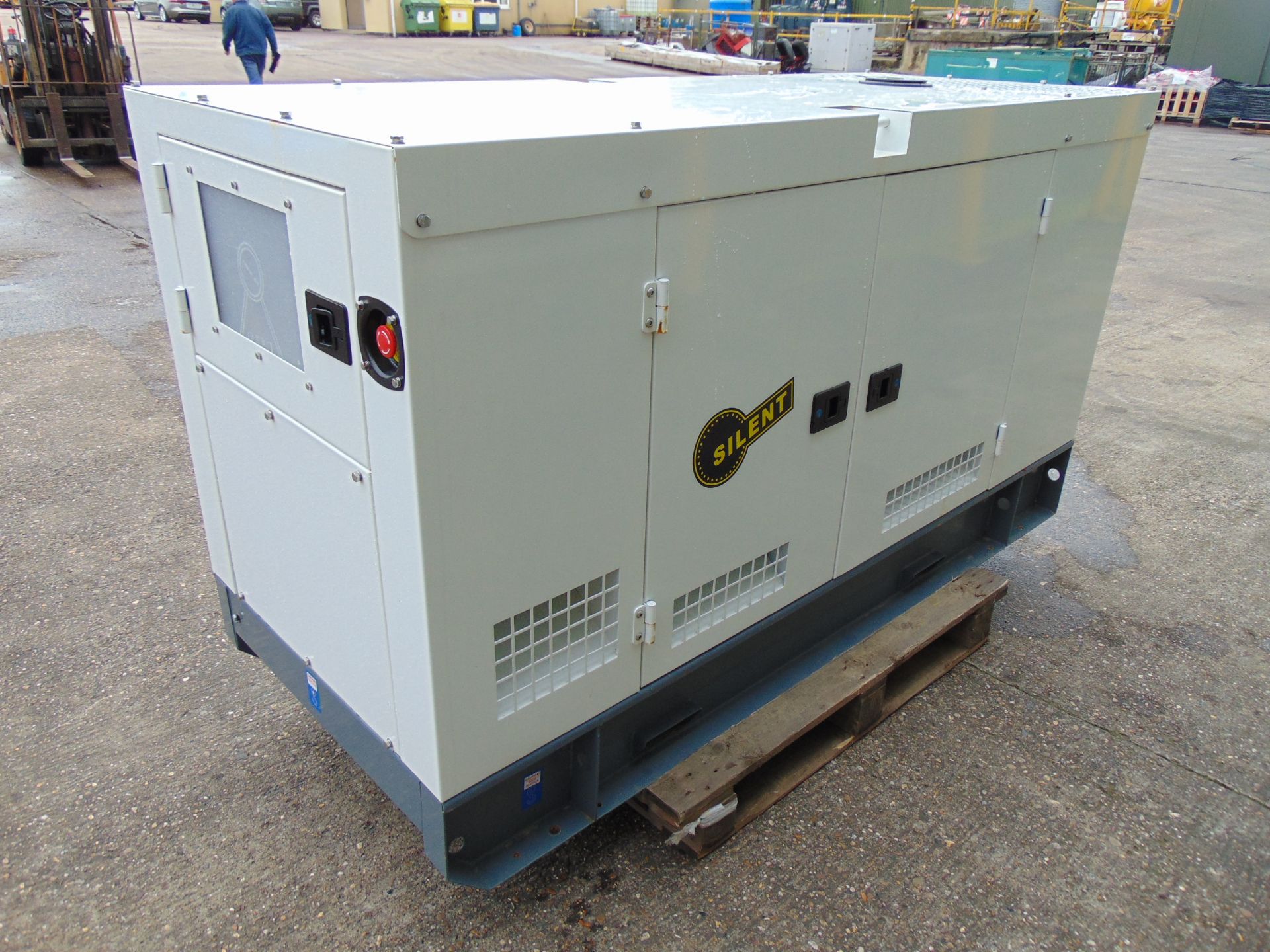 UNISSUED WITH TEST HOURS ONLY 70 KVA 3 Phase Silent Diesel Generator Set - Image 5 of 20