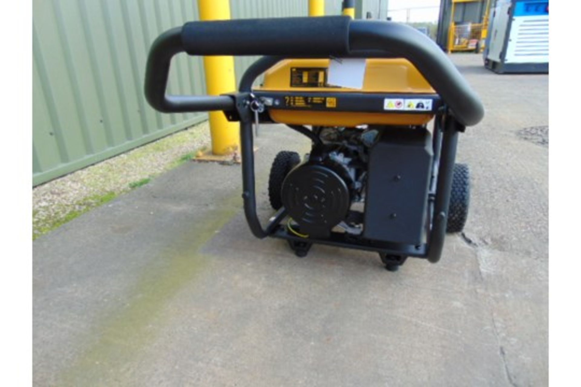 UNISSUED Caterpillar RP4400 Industrial Petrol Generator Set. - Image 10 of 10