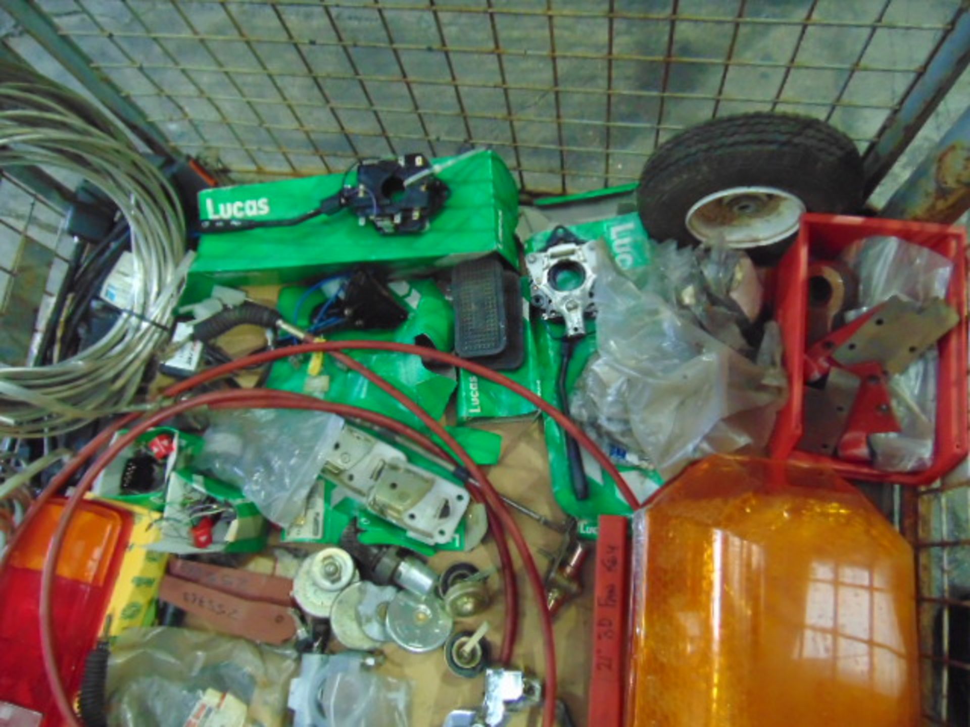 Stillage of Mixed Vehicle Spares - Image 2 of 5