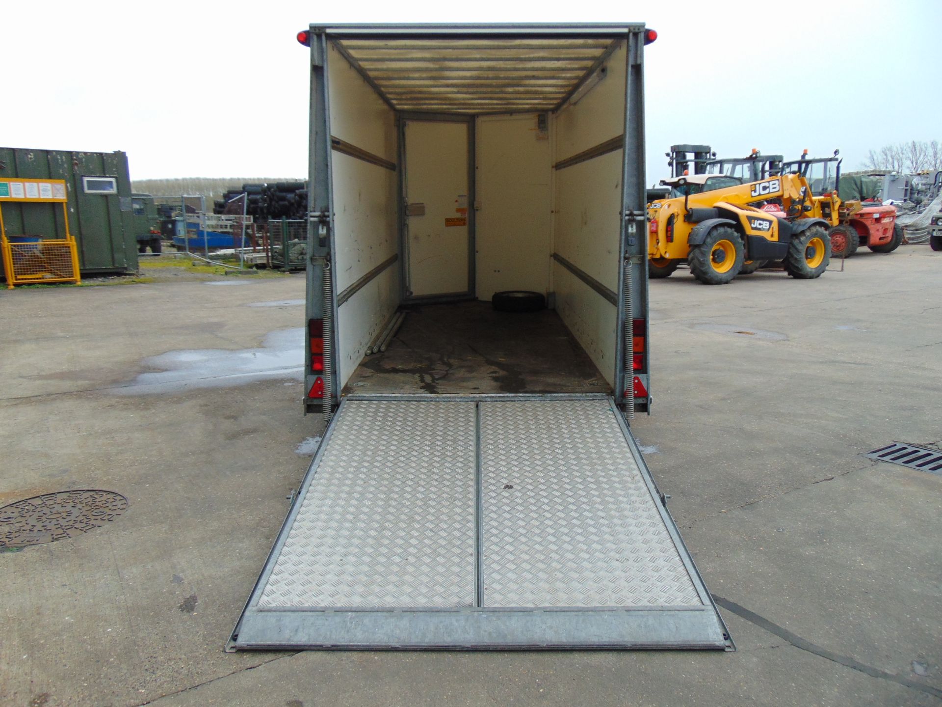 Twin Axle Ifor Williams BV126G/DR Box Trailer c/w Dropdown Tailgate / Loading Ramp - Image 3 of 23