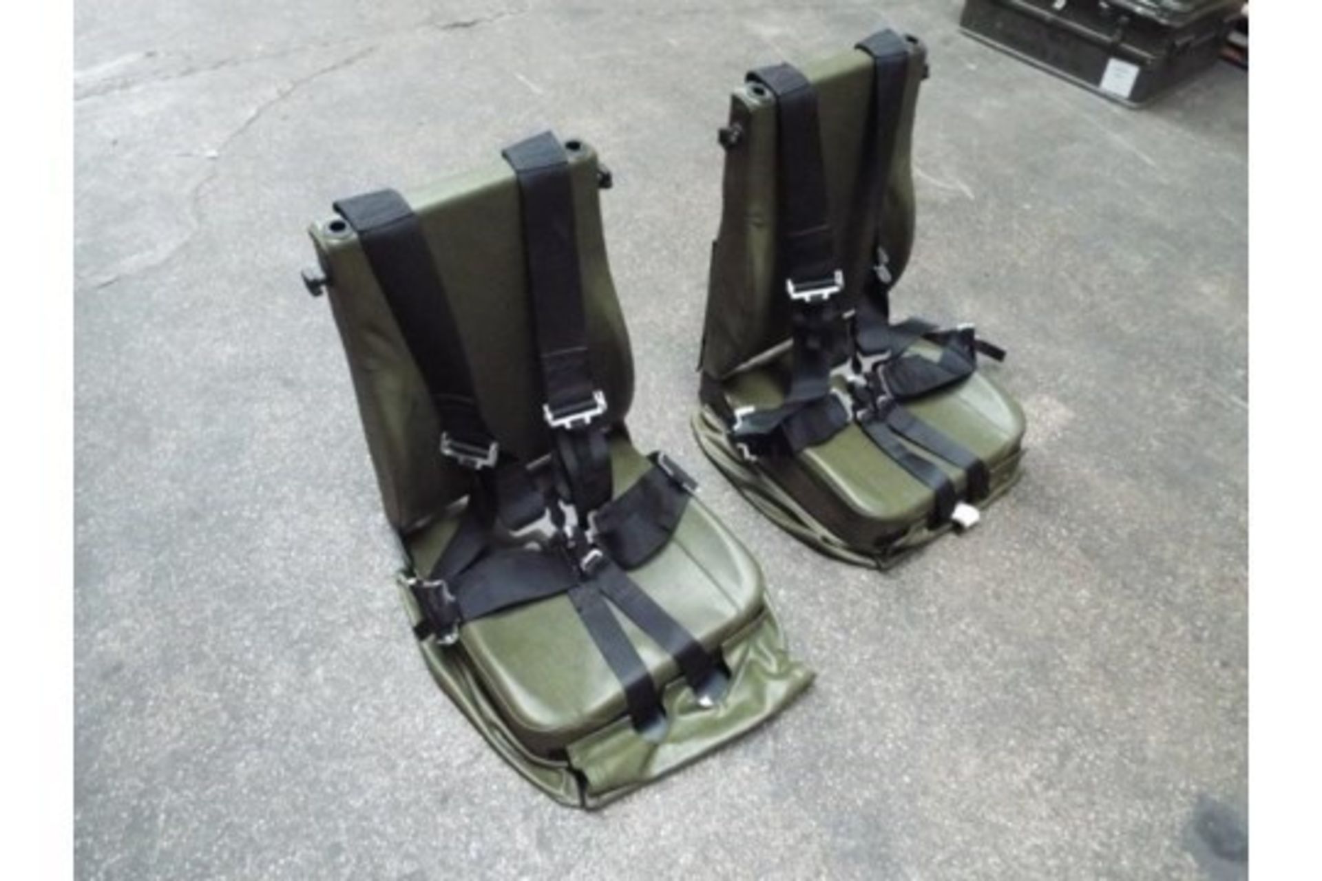 Qty 2 x Unissued Vehicle Operators Seats with Harness - Bild 3 aus 5