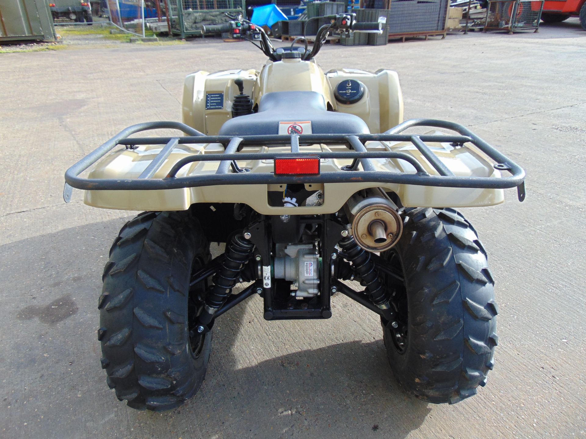 Military Specification Yamaha Grizzly 450 4 x 4 ATV Quad Bike ONLY 75 miles!!! - Image 8 of 24