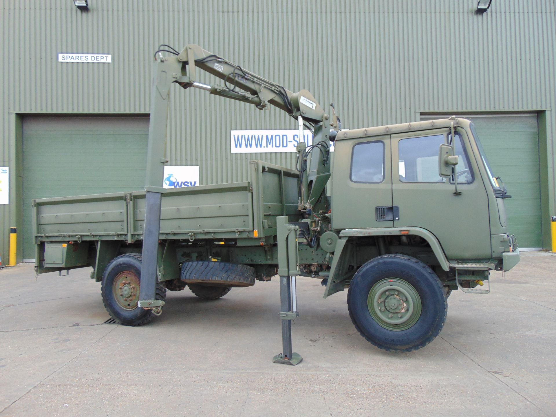 Leyland DAF 4X4 Truck complete with Atlas Crane - Image 2 of 28