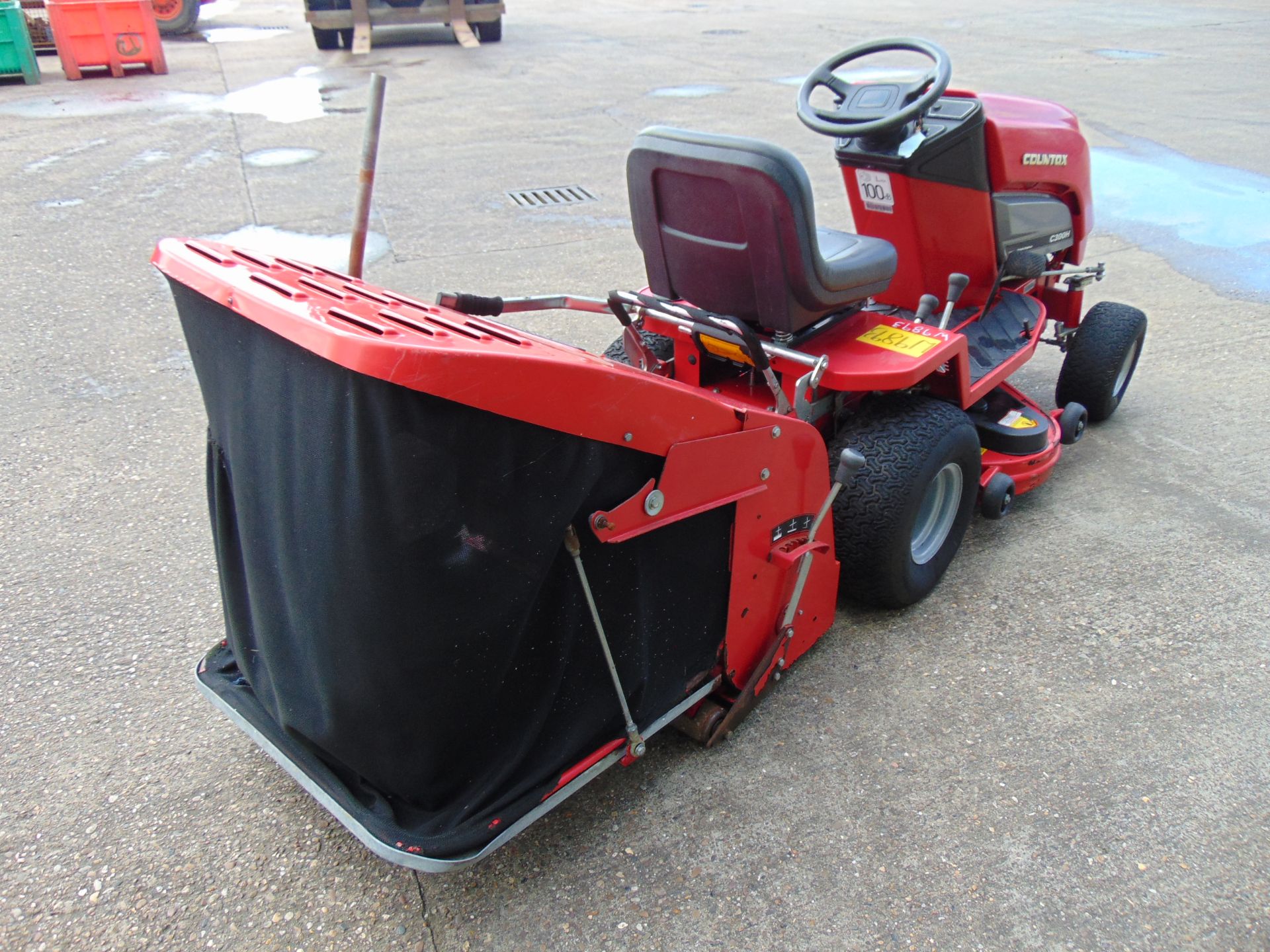 Countax C300H Hydrostatic Ride On Mower with Rear Brush and Grass Collector ONLY 393 HOURS!!! - Image 8 of 18