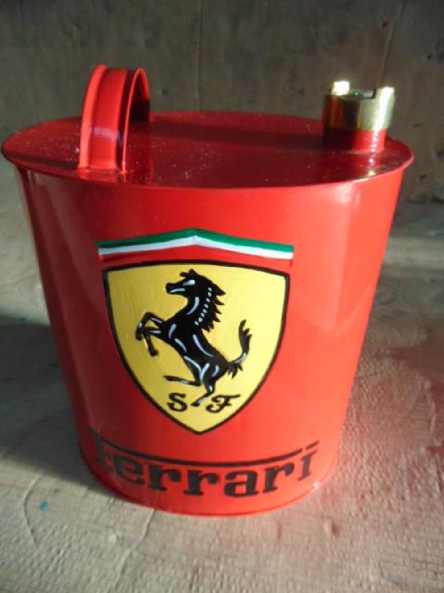 Reproduction Ferrari Branded Oil Can - Image 3 of 5