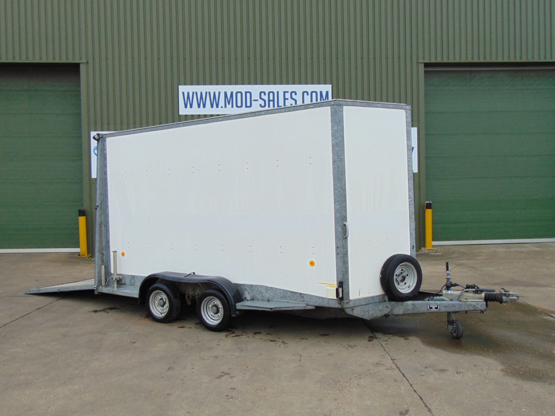 Twin Axle Ifor Williams BV126G/DR Box Trailer c/w Dropdown Tailgate / Loading Ramp