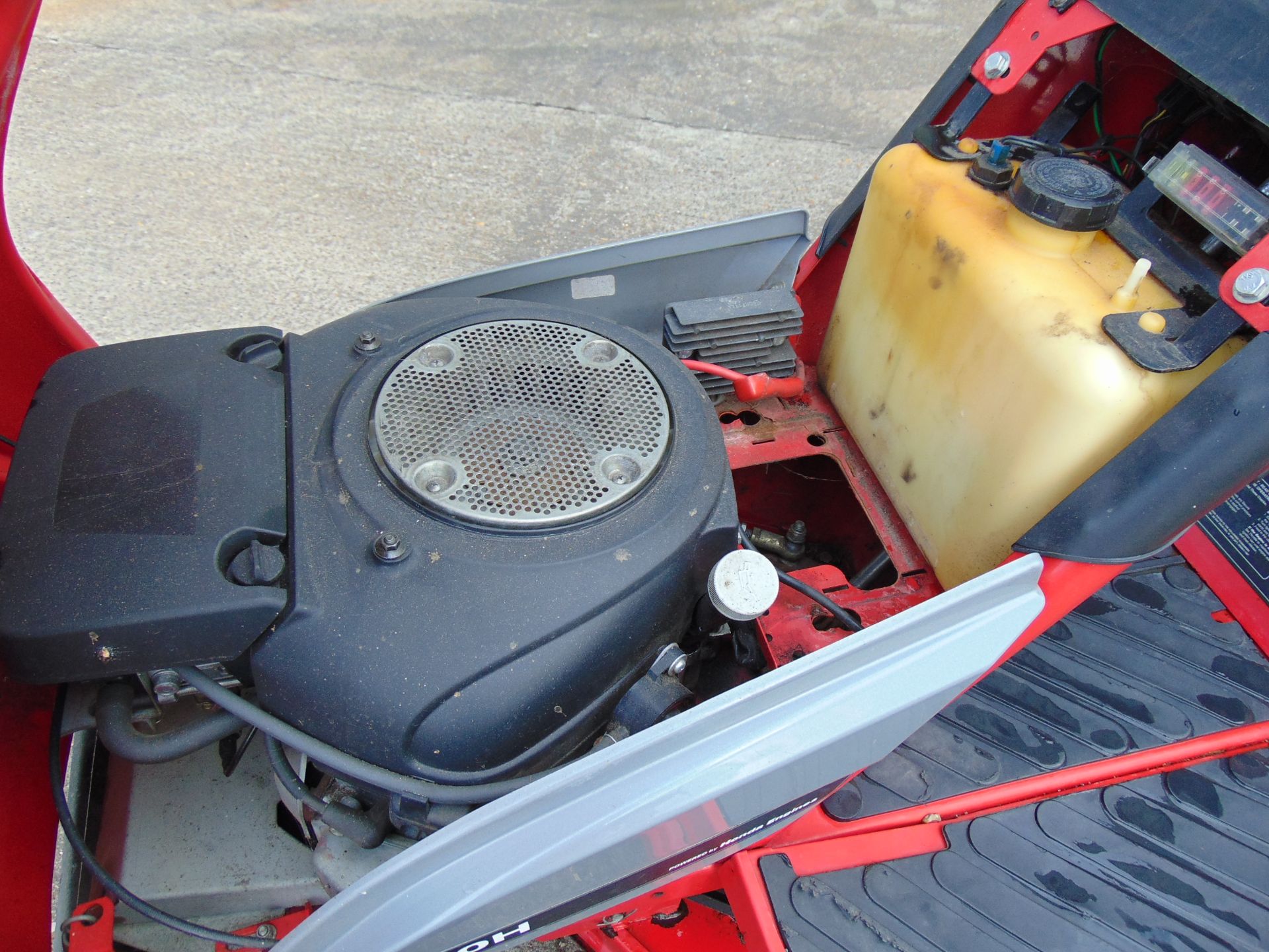 Countax C300H Hydrostatic Ride On Mower with Rear Brush and Grass Collector ONLY 393 HOURS!!! - Image 18 of 18