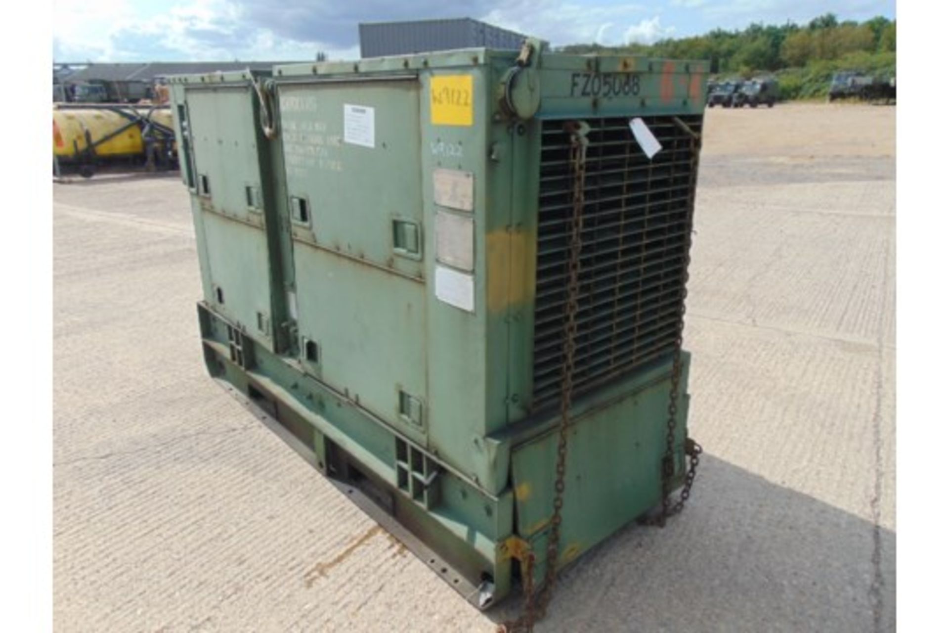 Allis Chalmers MEP-006A 60kW Diesel Generator Set 240/415 volt single/three phase ONLY 821 hours !!! - Image 4 of 21