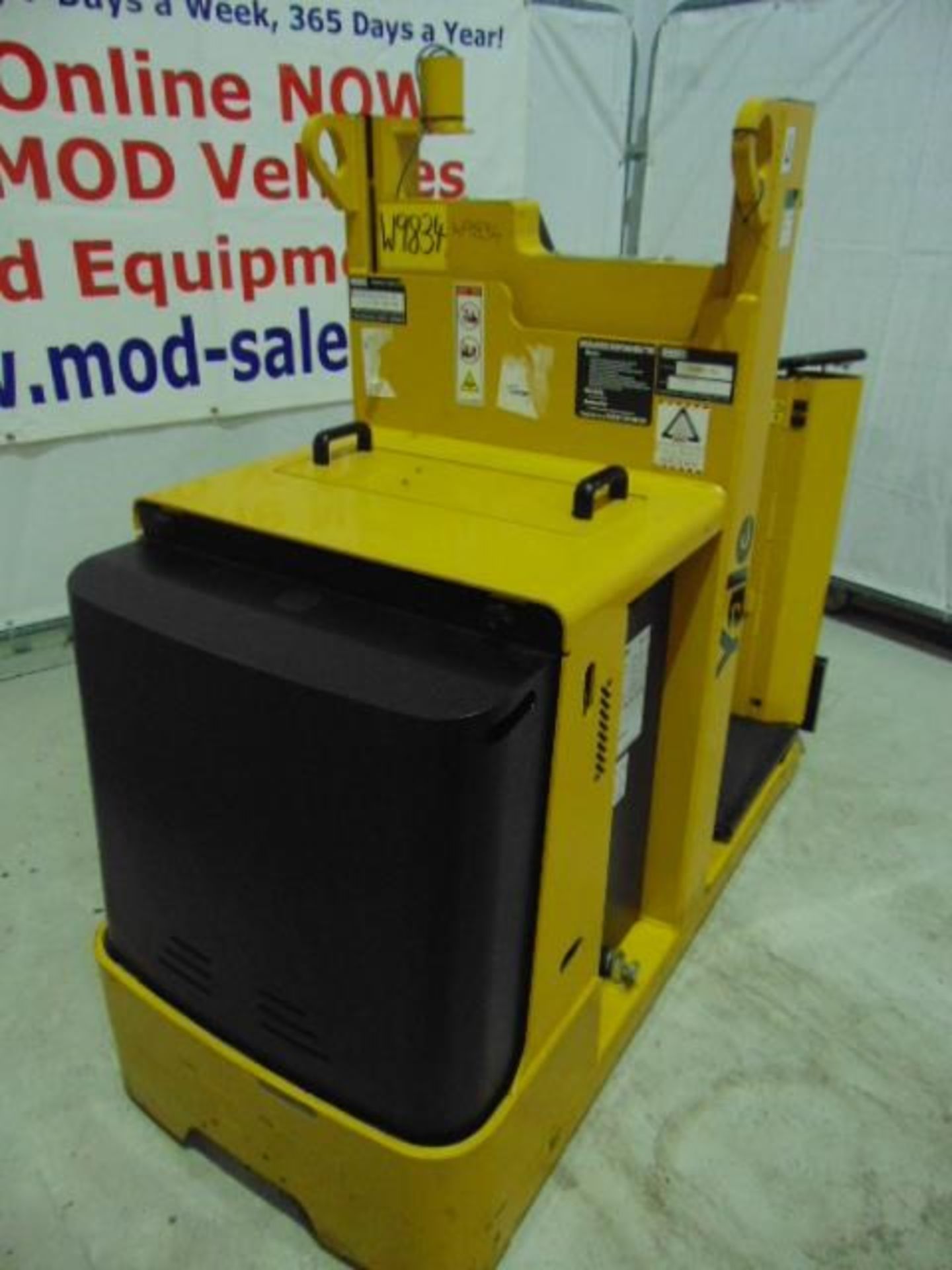 Yale MO10E AC Self Propelled Electric Pallet Truck - Image 2 of 14