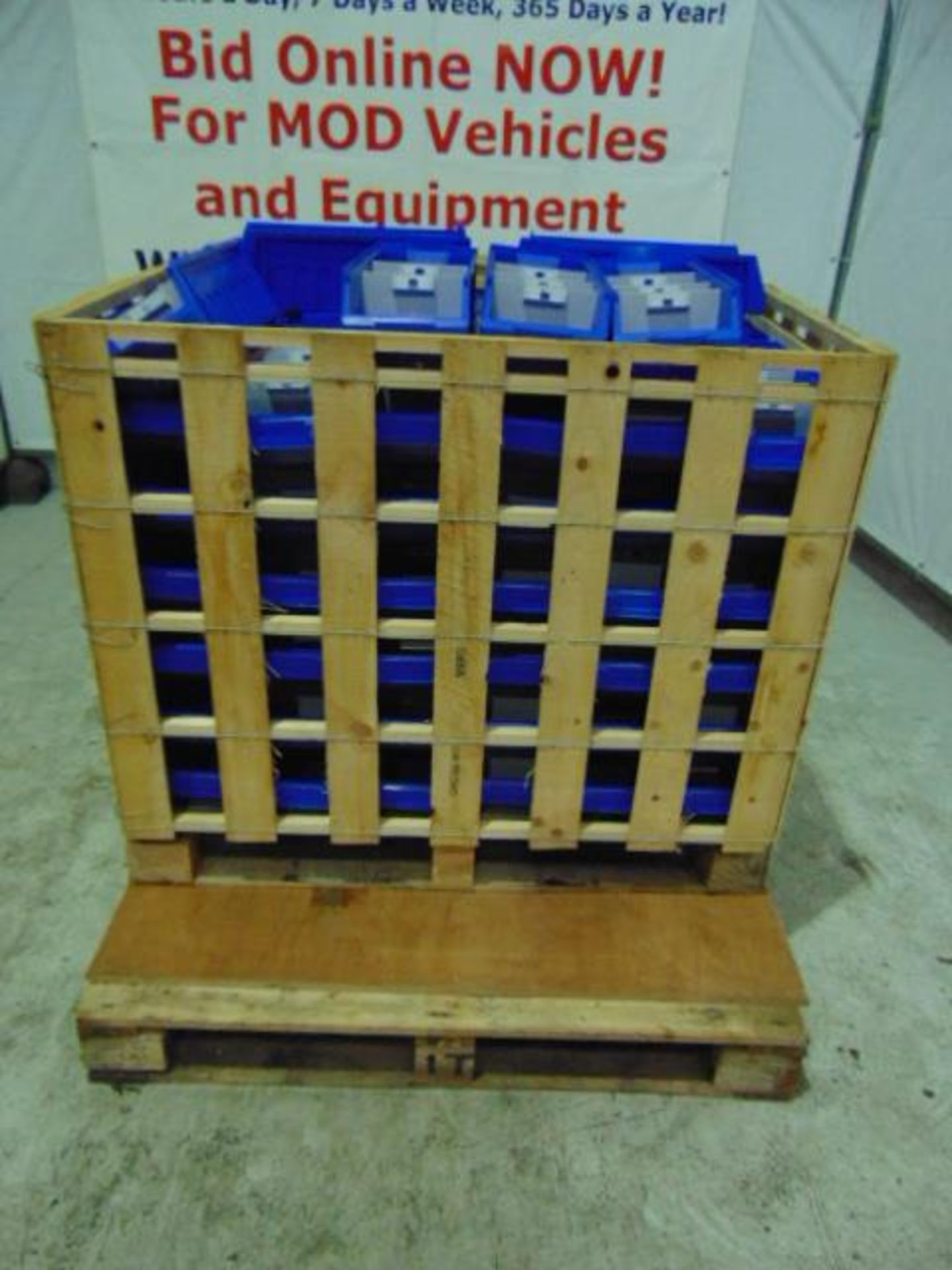 Approx 75 Dexion Maxi 1845 Storage Bins