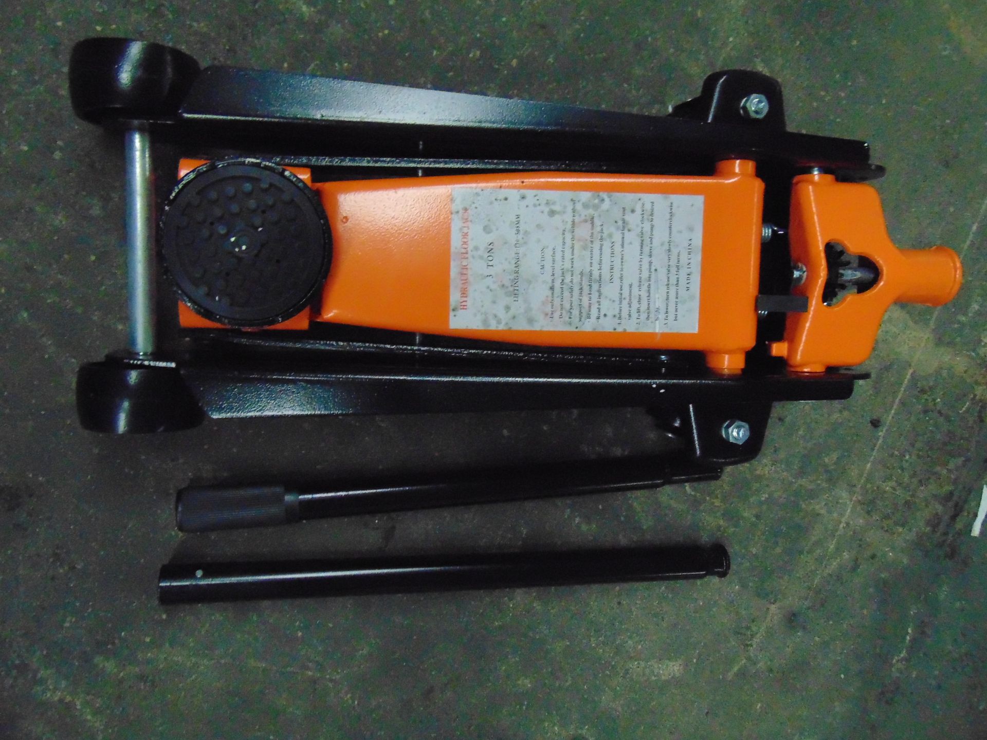 UNISSUED Hydraulic Floor Jack (3 TON) - Image 3 of 4