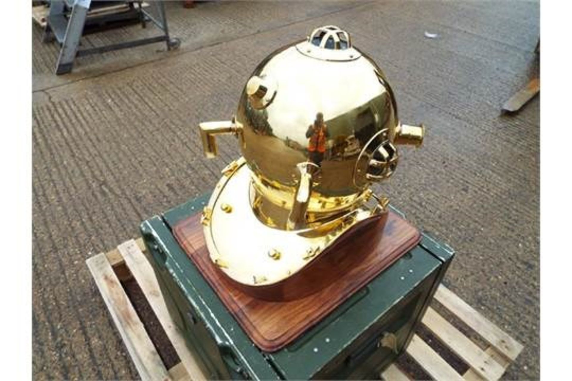 Replica Full Size U.S. Navy Mark V Brass Diving Helmet on Wooden Display Stand. - Image 2 of 5