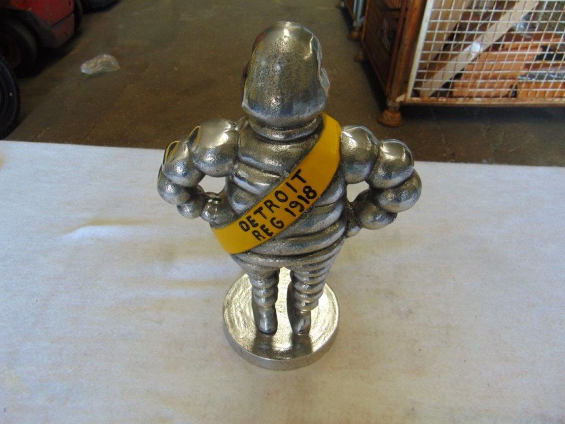 15" Polished Aluminium Detroit Reg 1918 Michelin Man - Image 2 of 3