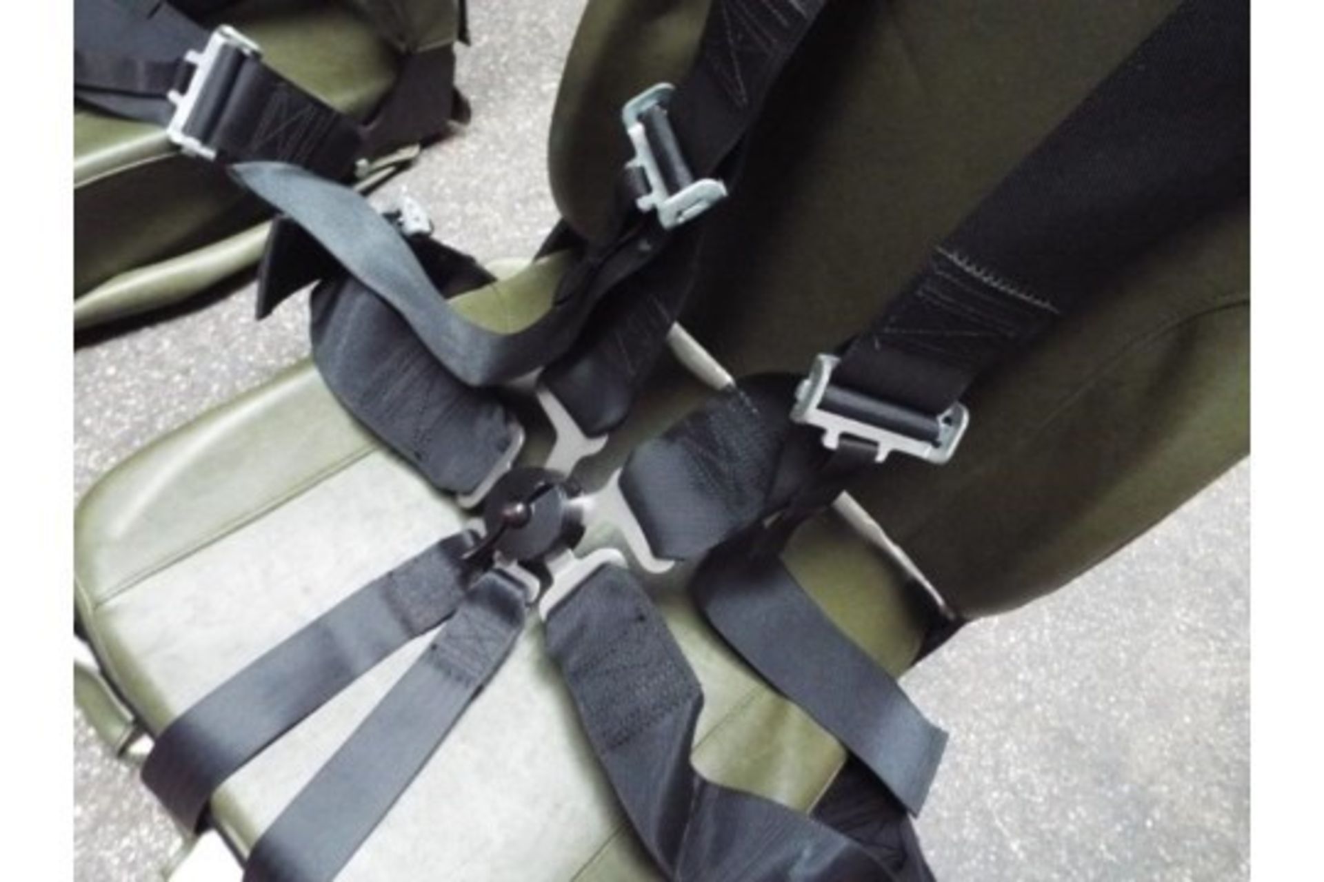 Qty 2 x Unissued Vehicle Operators Seats with Harness - Image 5 of 5