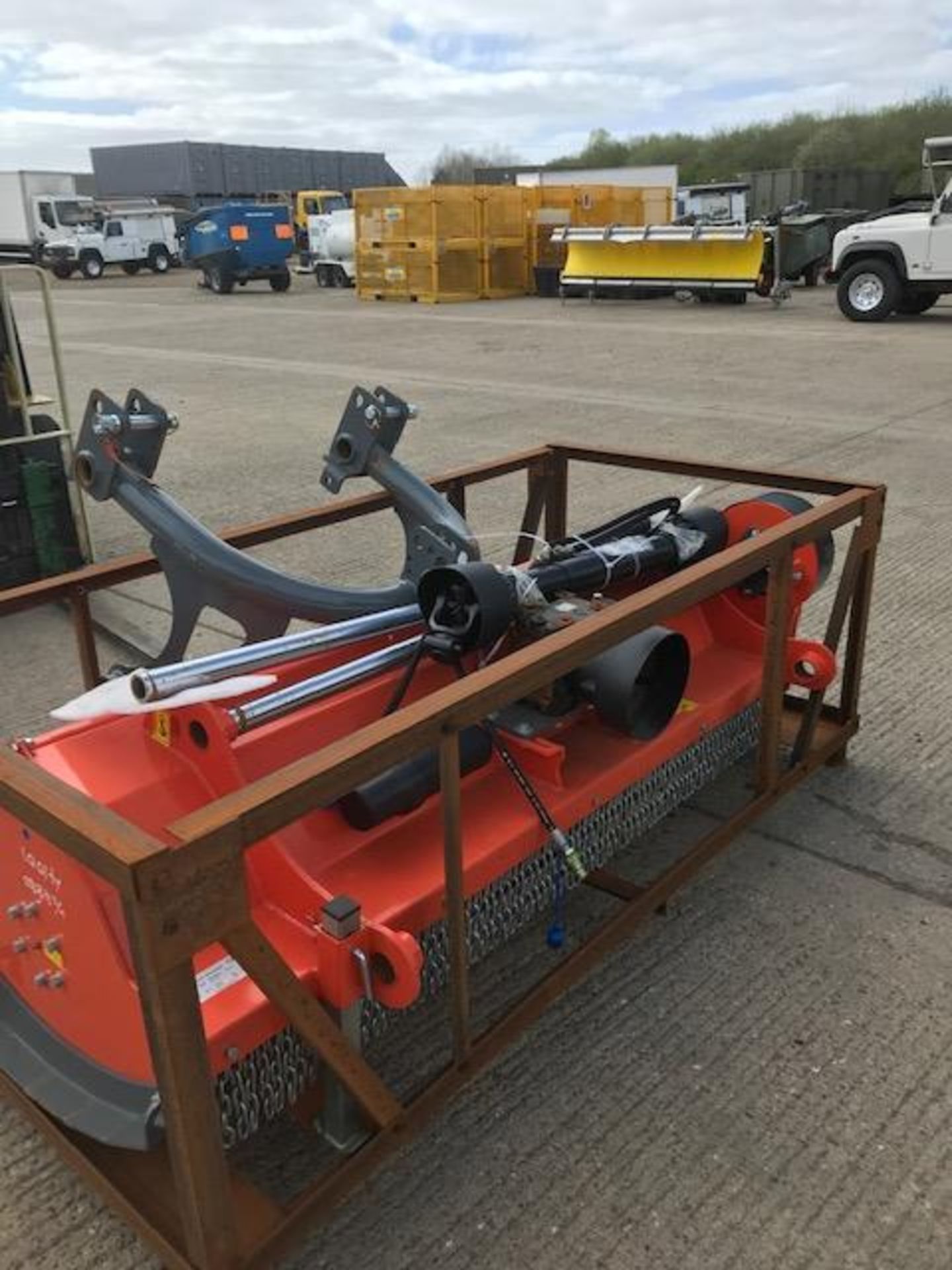 New and Unused Manufactured 2019 Flail Mower with Roller and Hydraulic Side shift - Image 3 of 6