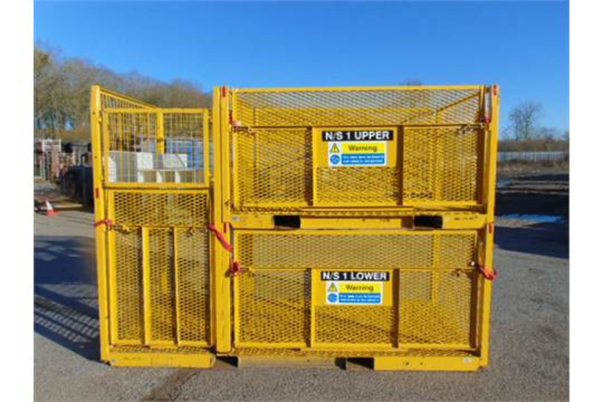 Drop Side Cage Pallet / Triple Stillage Assy