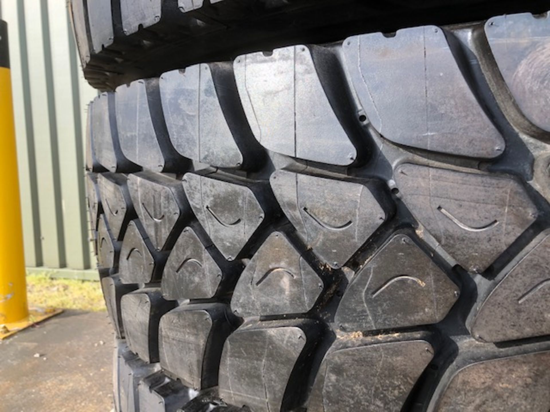 Qty 3 x Michelin 315 / 80 R 22.5 XDY 3 Tyres. Unused. - Image 4 of 8