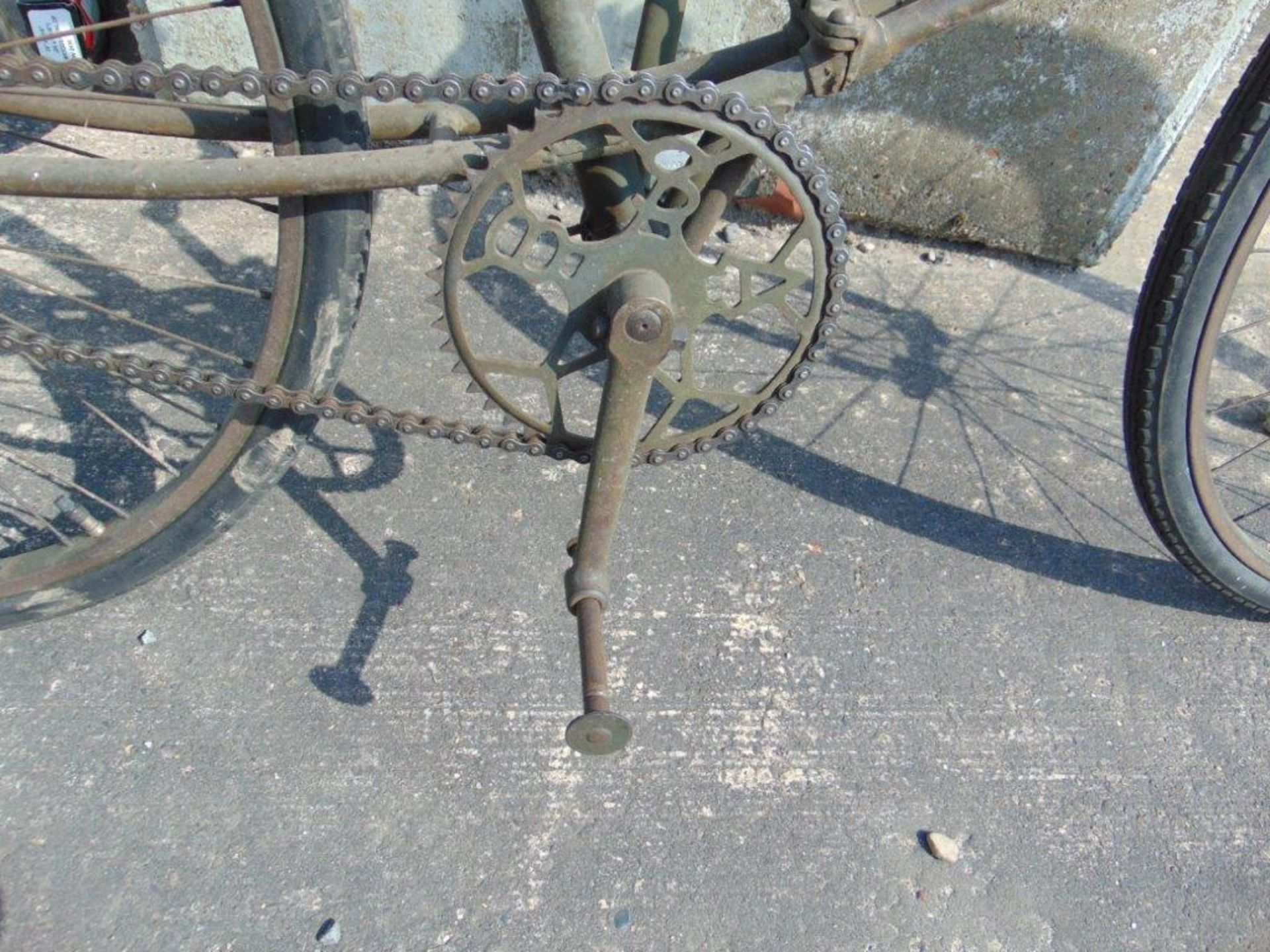 Very Rare WW 2 Original BSA Folding Para Bike with spare tyre and tube Etc - Image 7 of 11