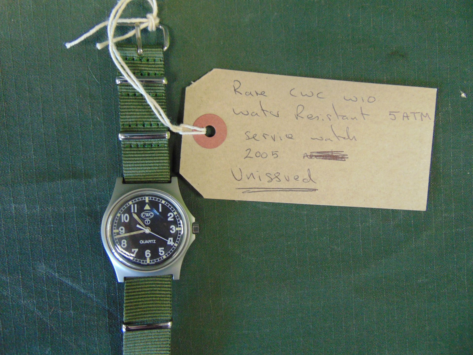 Rare UNISSUED CWC W10 Quartz Waterproof Service Watch 5ATM Date 2005. - Image 4 of 5