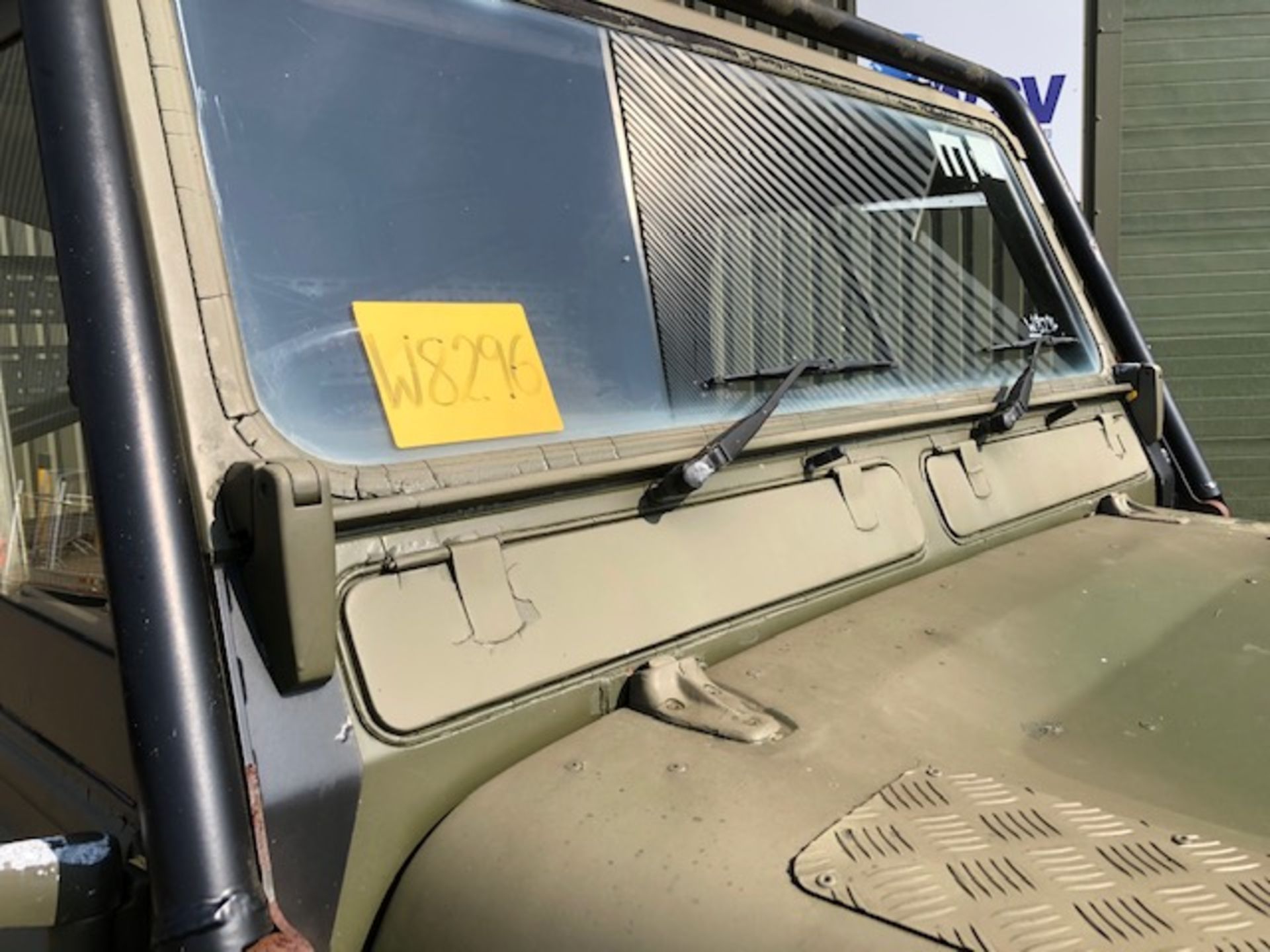 Land Rover Defender TITHONUS 110 Hard Top - Image 12 of 22