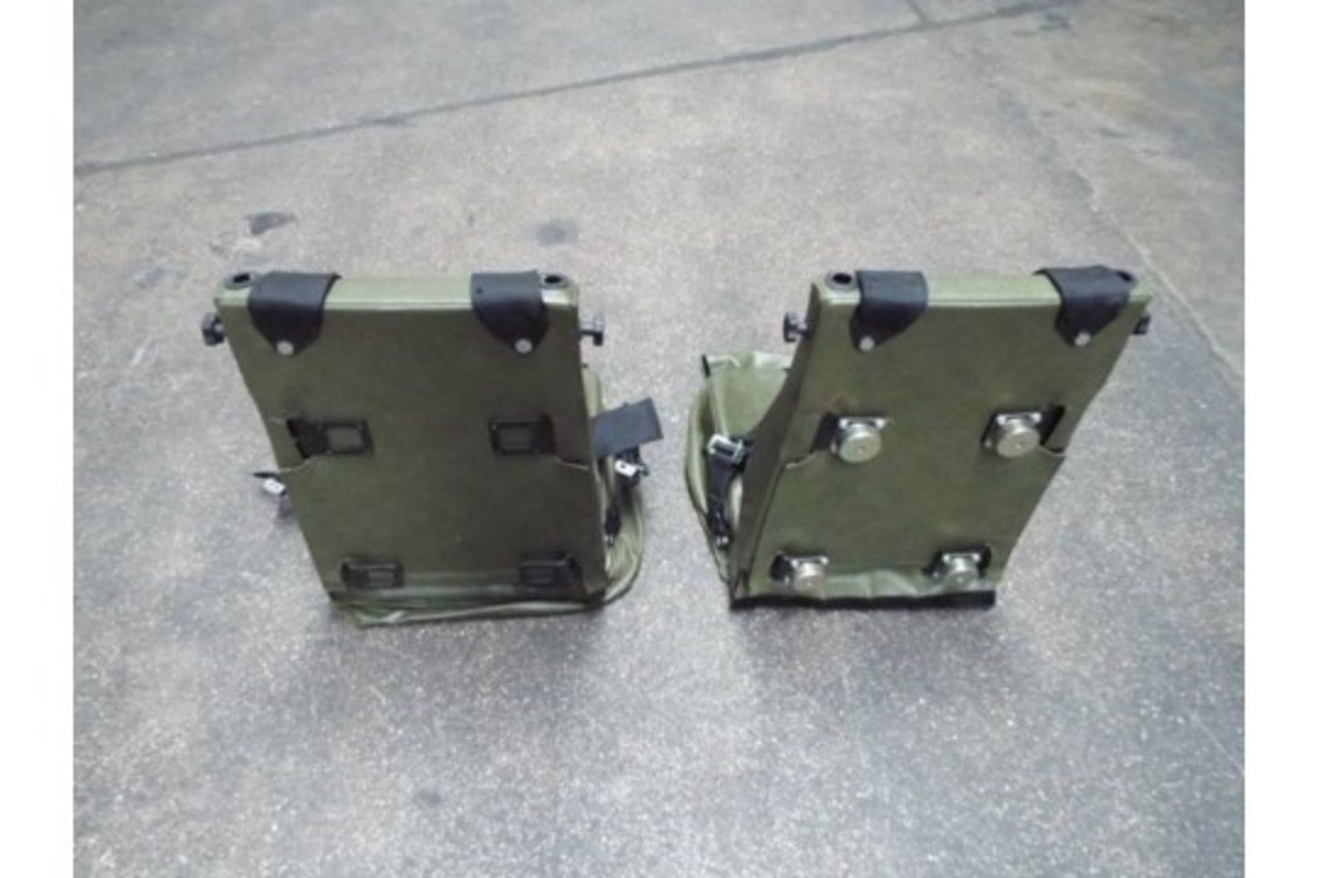 Qty 2 x Unissued Vehicle Operators Seats with Harness - Image 4 of 5