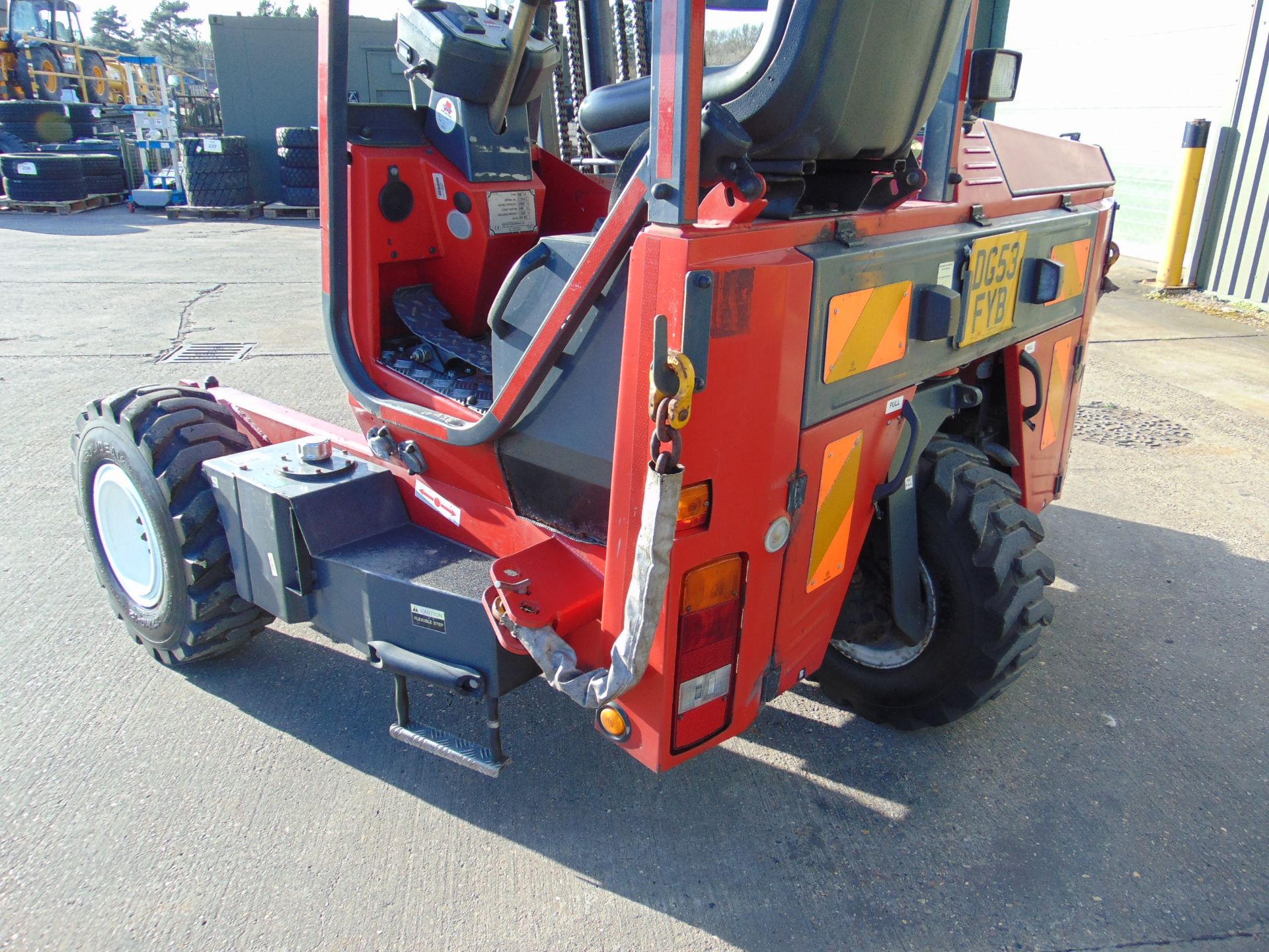 2003 Moffett Mounty M2003 Truck Mounted Forklift complete with Meijer Hydraulic Extension Forks - Image 5 of 22