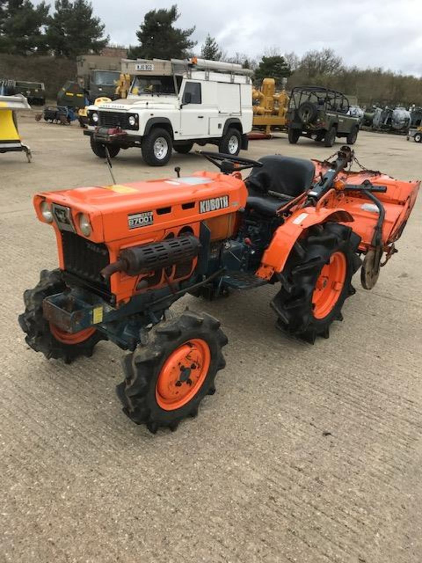 KUBOTA B 7001/4 COMPACT TRACTOR WITH ROTAVATOR 4 WHEEL DRIVE