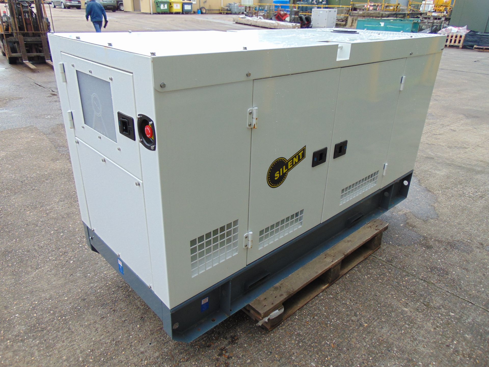 UNISSUED WITH TEST HOURS ONLY 70 KVA 3 Phase Silent Diesel Generator Set - Image 5 of 19