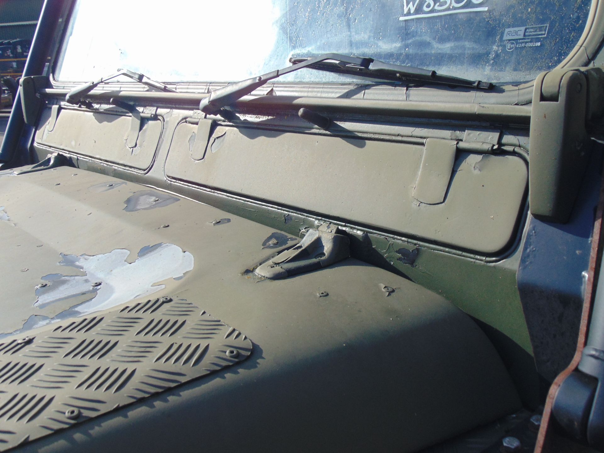 Land Rover Defender TITHONUS 110 Hard Top - Image 10 of 22