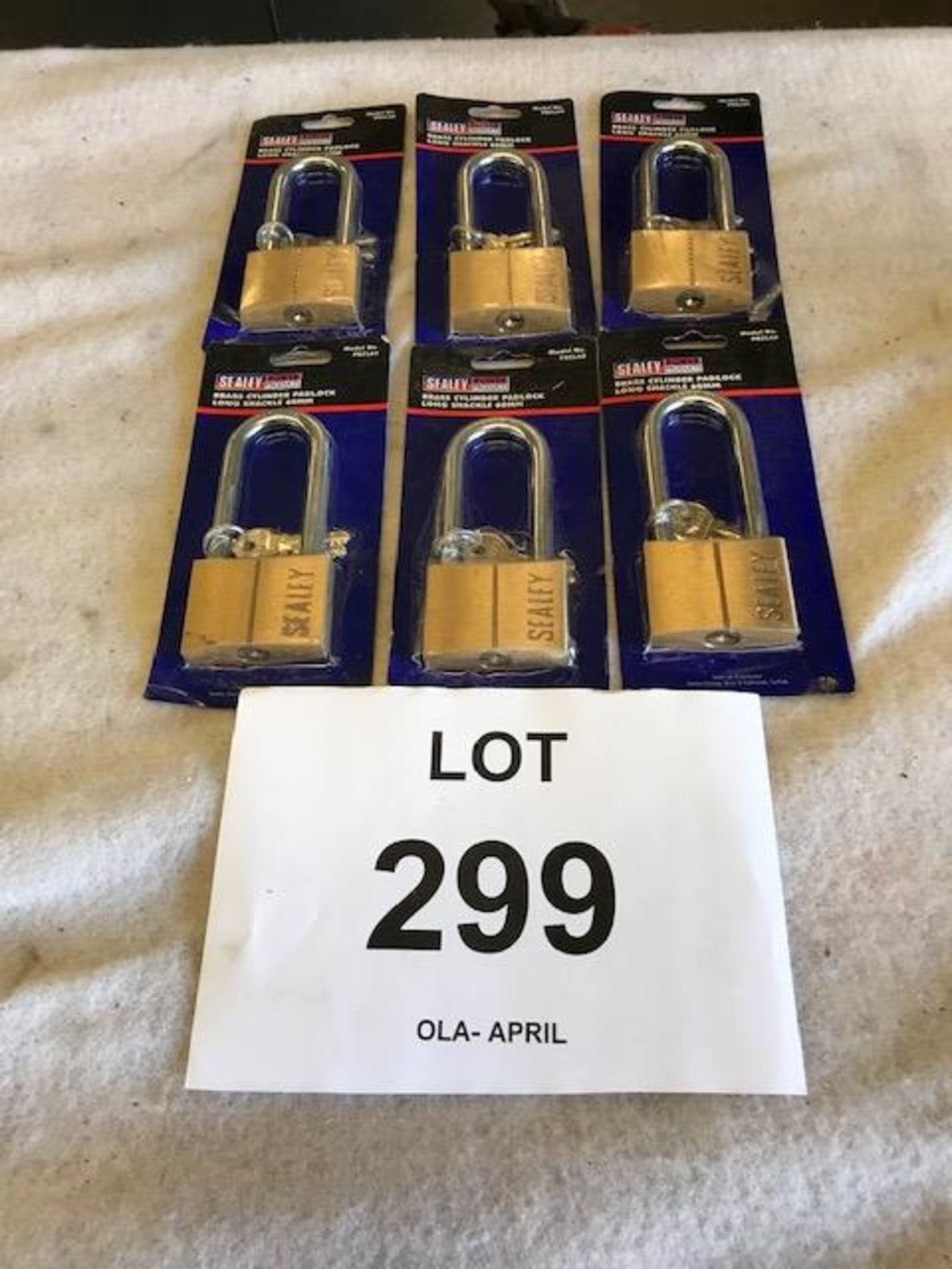 Quantity 6 X BRASS CYLINDER LONG SHANK PADLOCKS NEW UNUSED