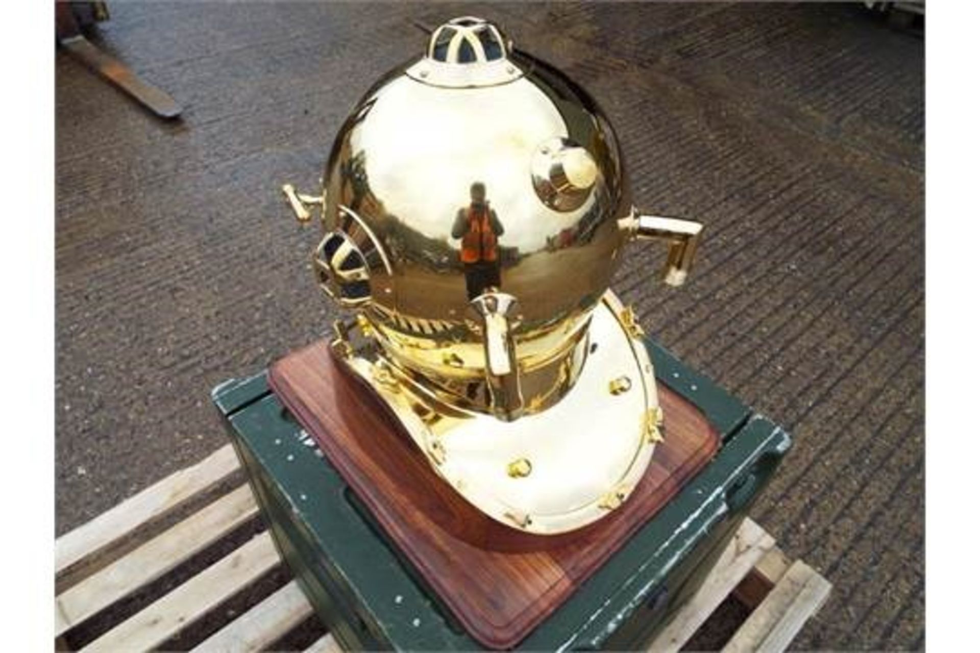 Replica Full Size U.S. Navy Mark V Brass Diving Helmet on Wooden Display Stand. - Image 3 of 5