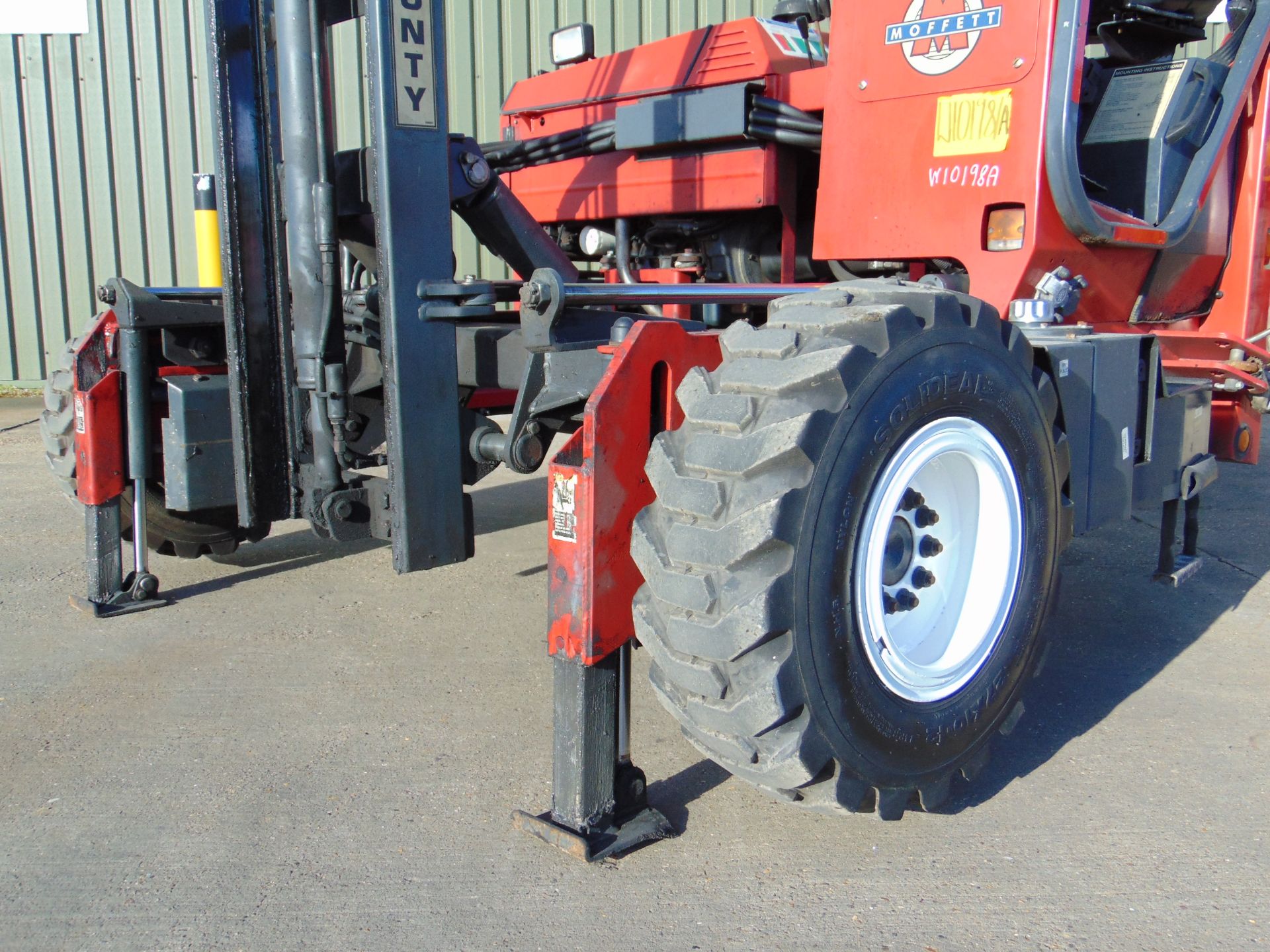 2003 Moffett Mounty M2003 Truck Mounted Forklift complete with Meijer Hydraulic Extension Forks - Image 12 of 22