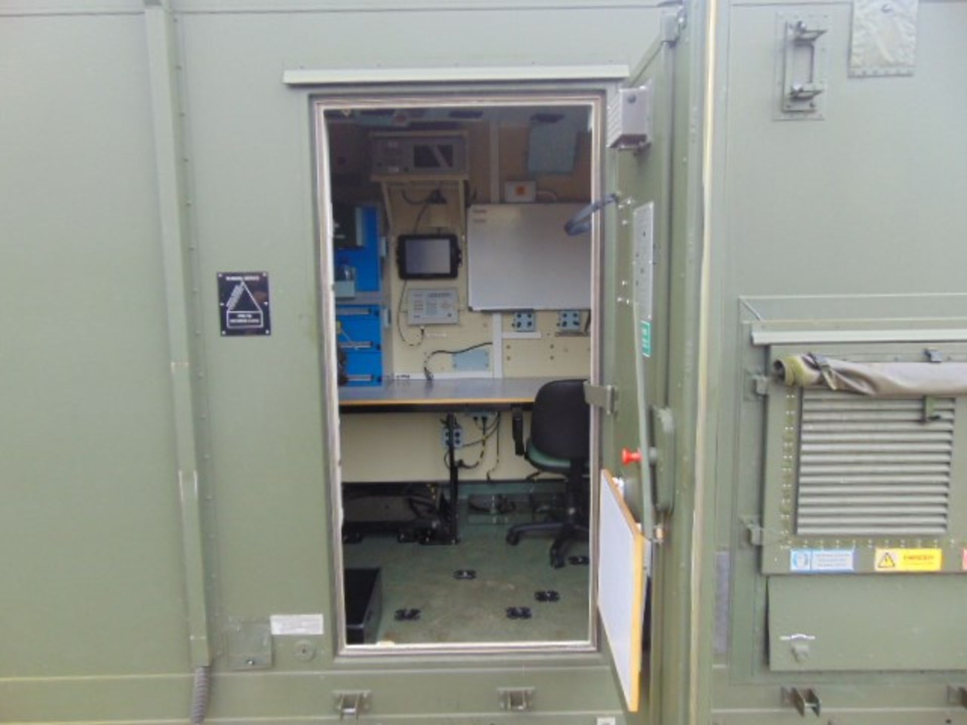 UNISSUED Rapidly Deployable Containerised Integrated Biological Detection/Decontamination System - Image 21 of 65