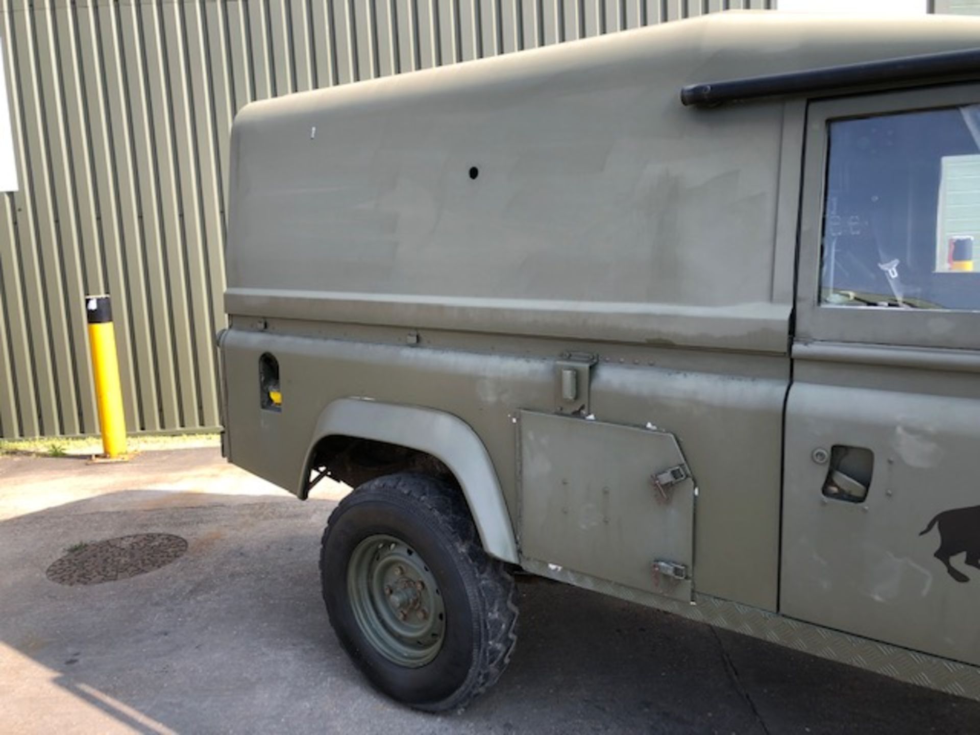 Land Rover Defender TITHONUS 110 Hard Top - Image 6 of 22