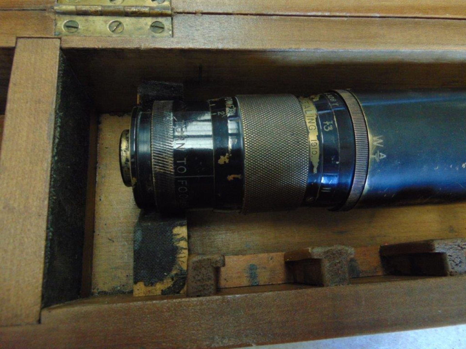 Gun Sighting Telescope in wooden box - Image 2 of 3